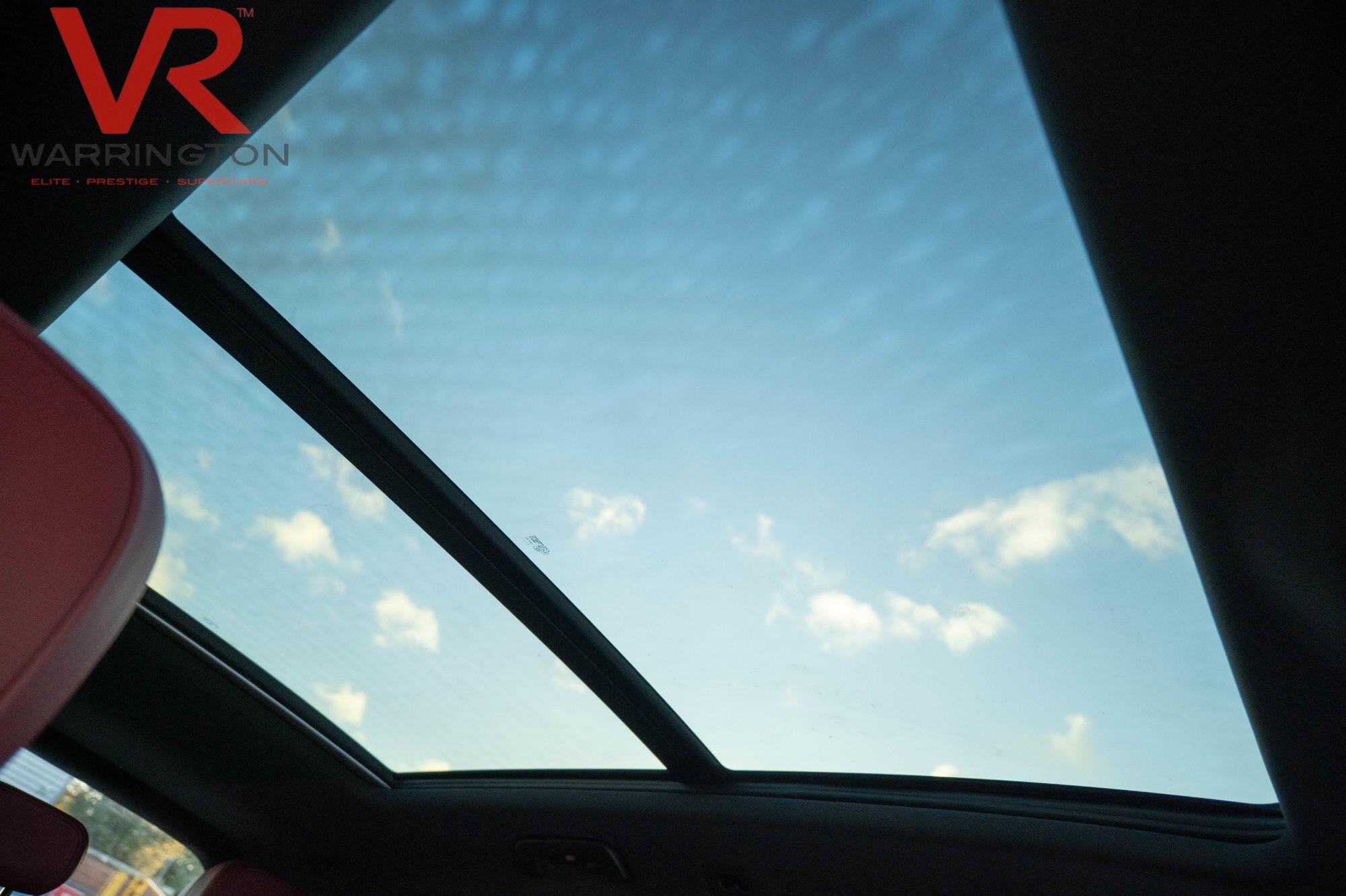 Porsche Cayenne view 37