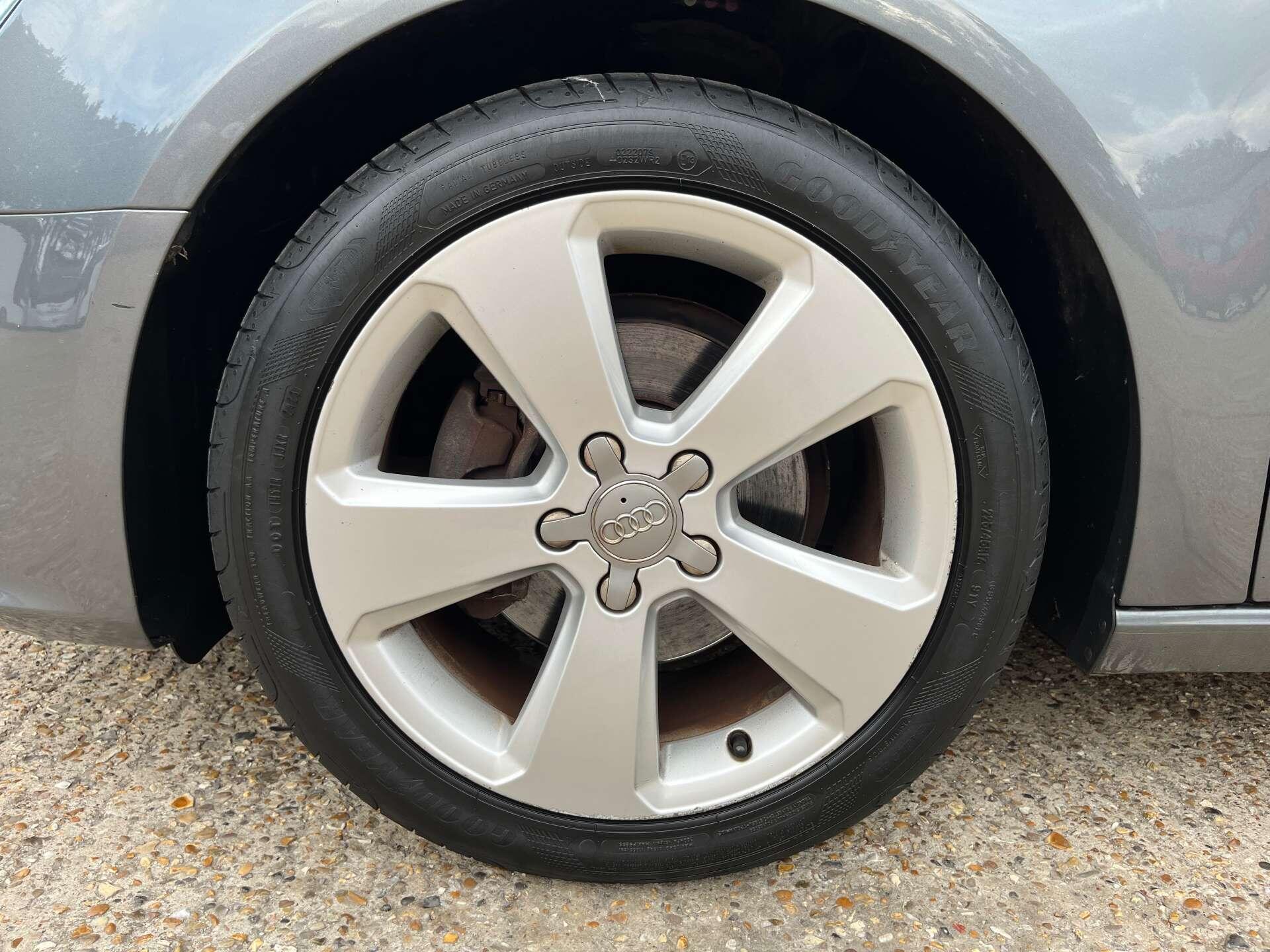 Audi A3 view 22