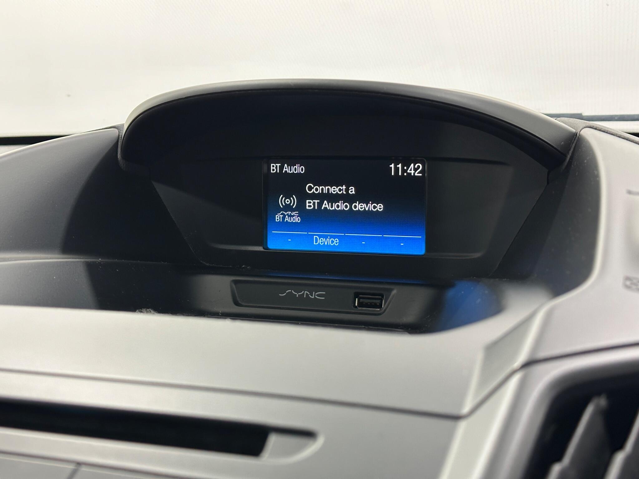 Ford Kuga view 24