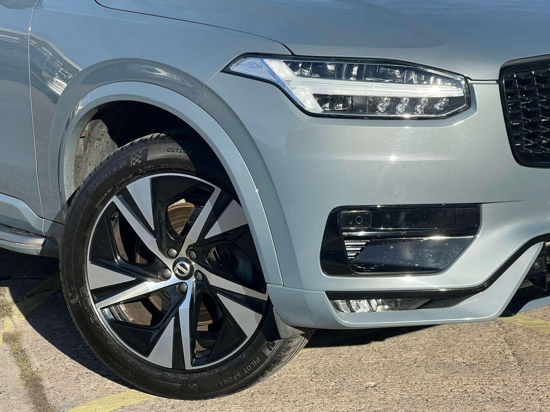 Volvo XC90 view 66