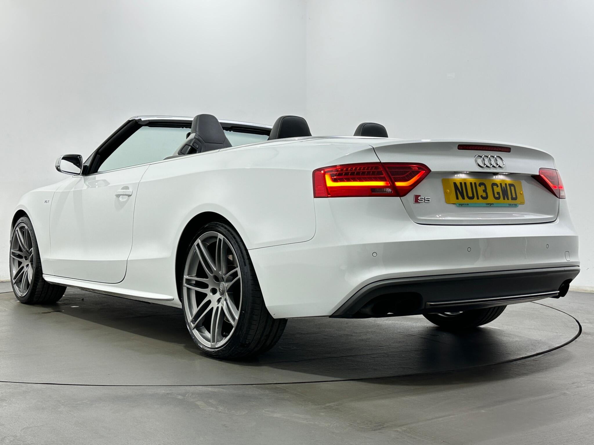 Audi S5 view 44