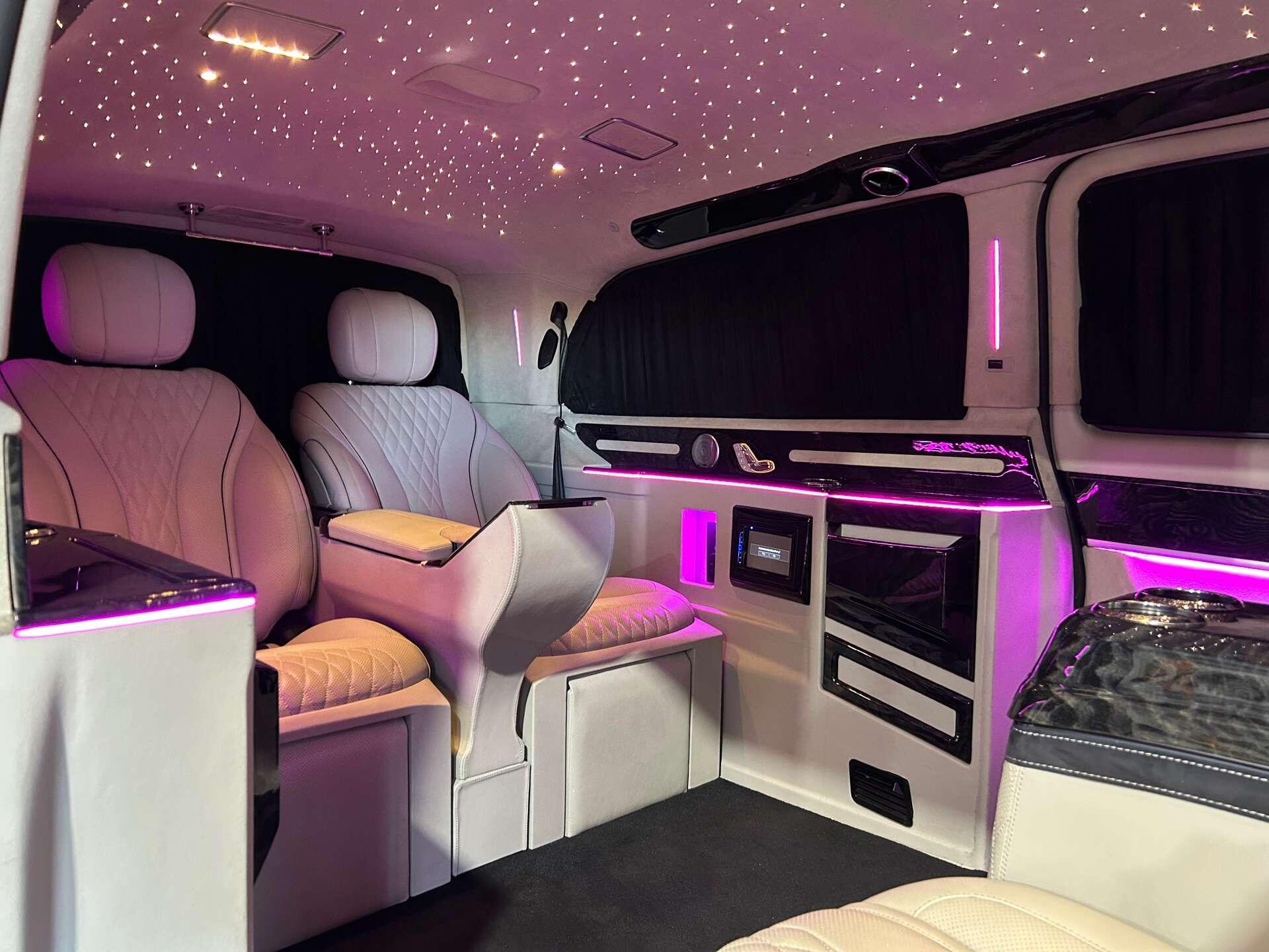 Mercedes-Benz V Class view 40