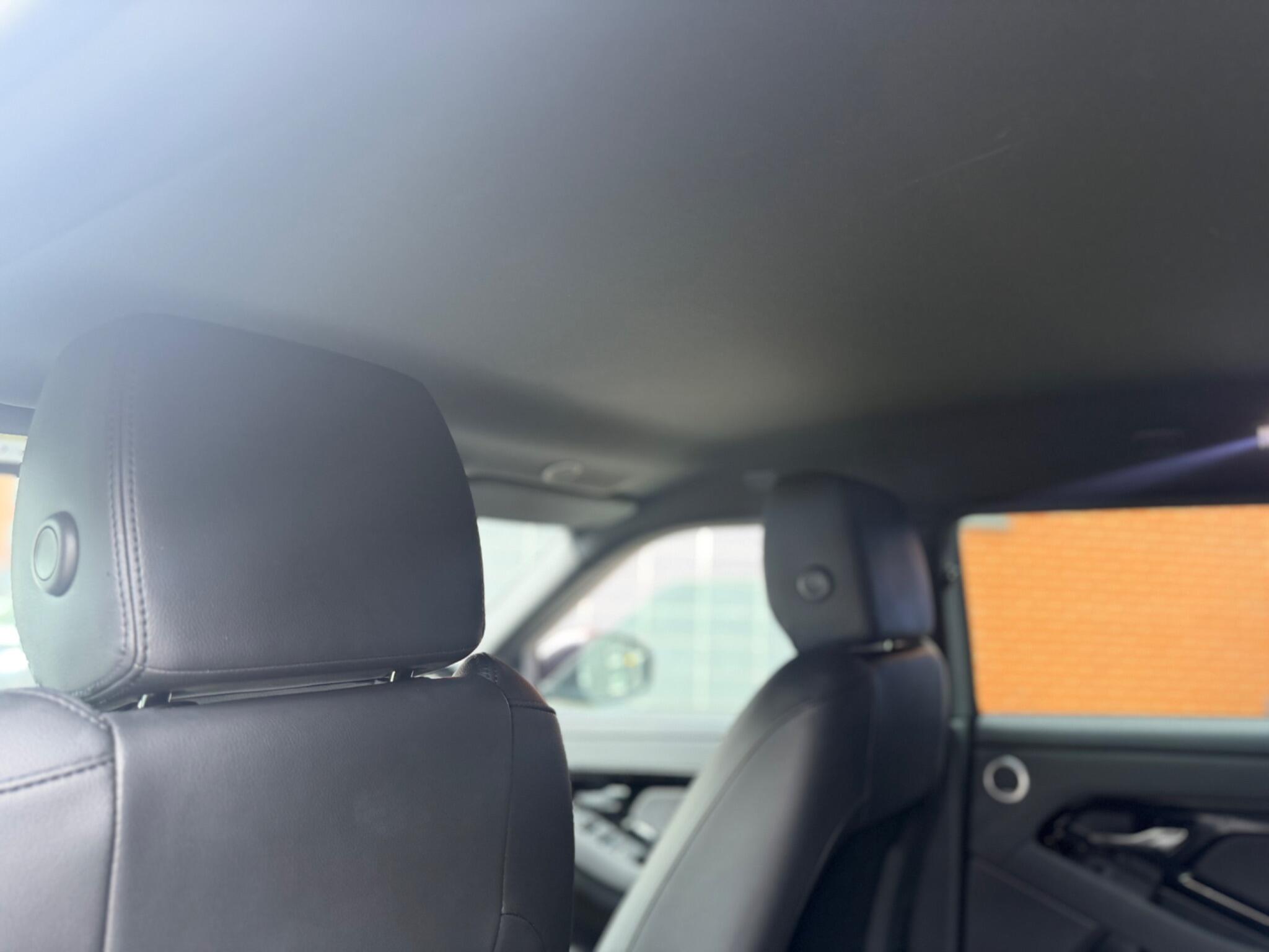 Land Rover Range Rover Evoque view 39