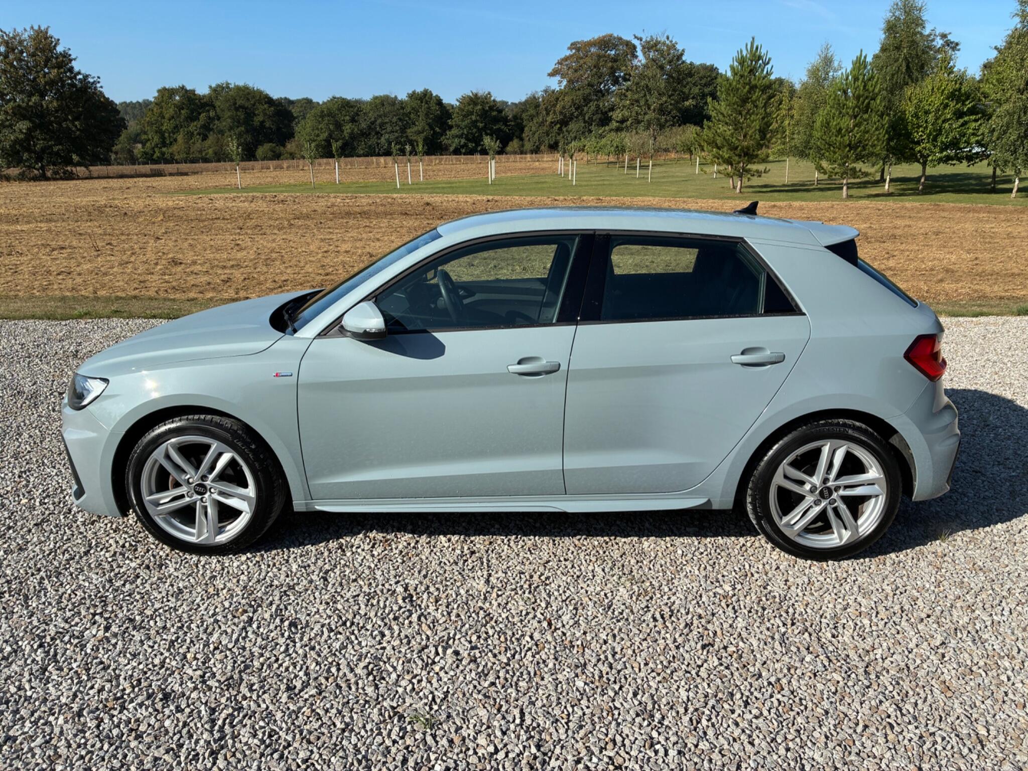 Audi A1 view 3