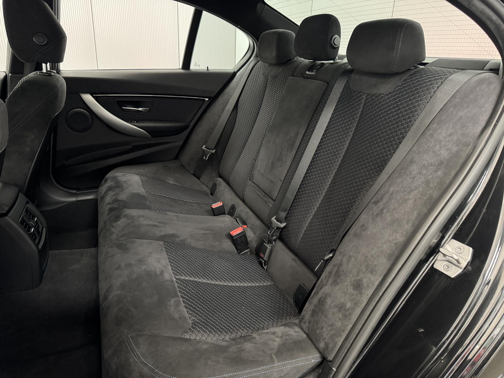BMW 3 Series view 63