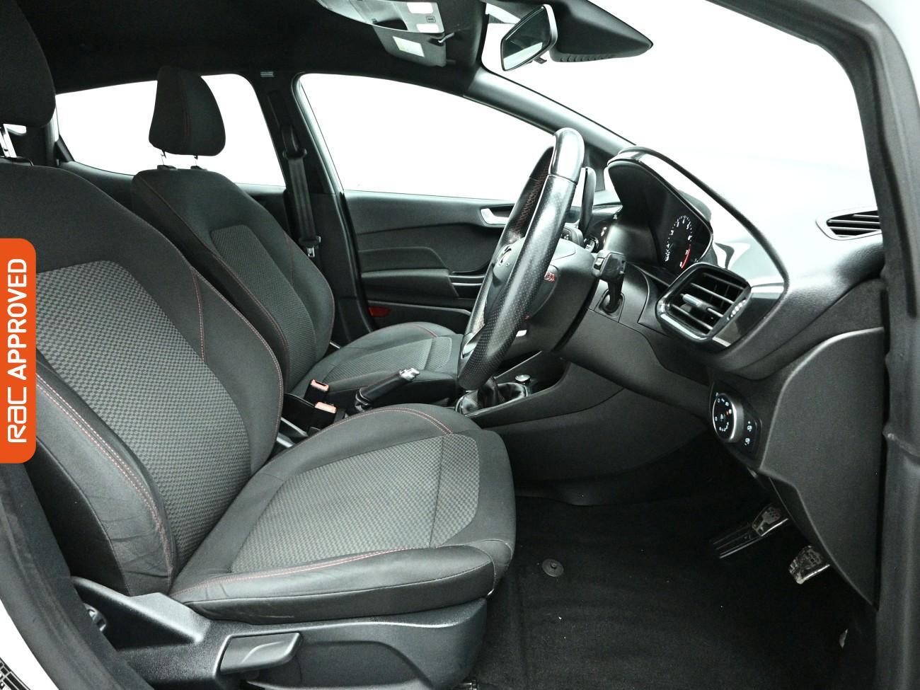 Ford Fiesta view 12