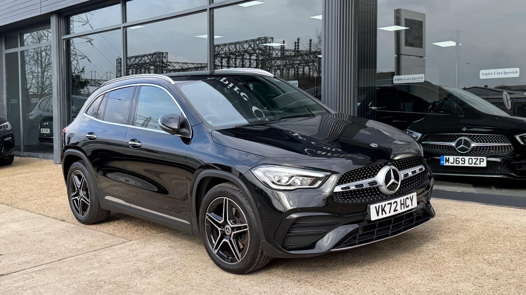 Mercedes-Benz Gla main image