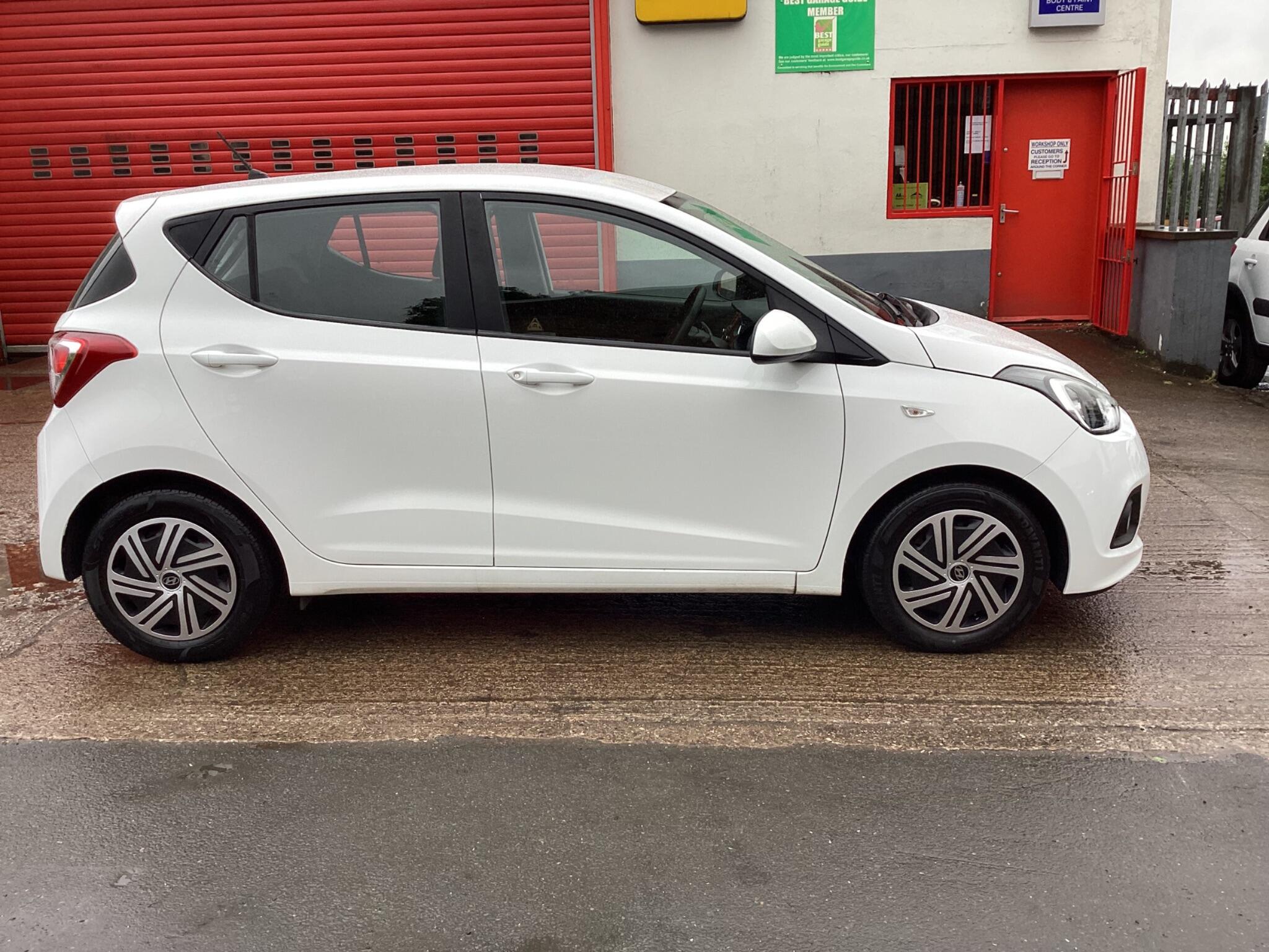 Hyundai I10 view 2