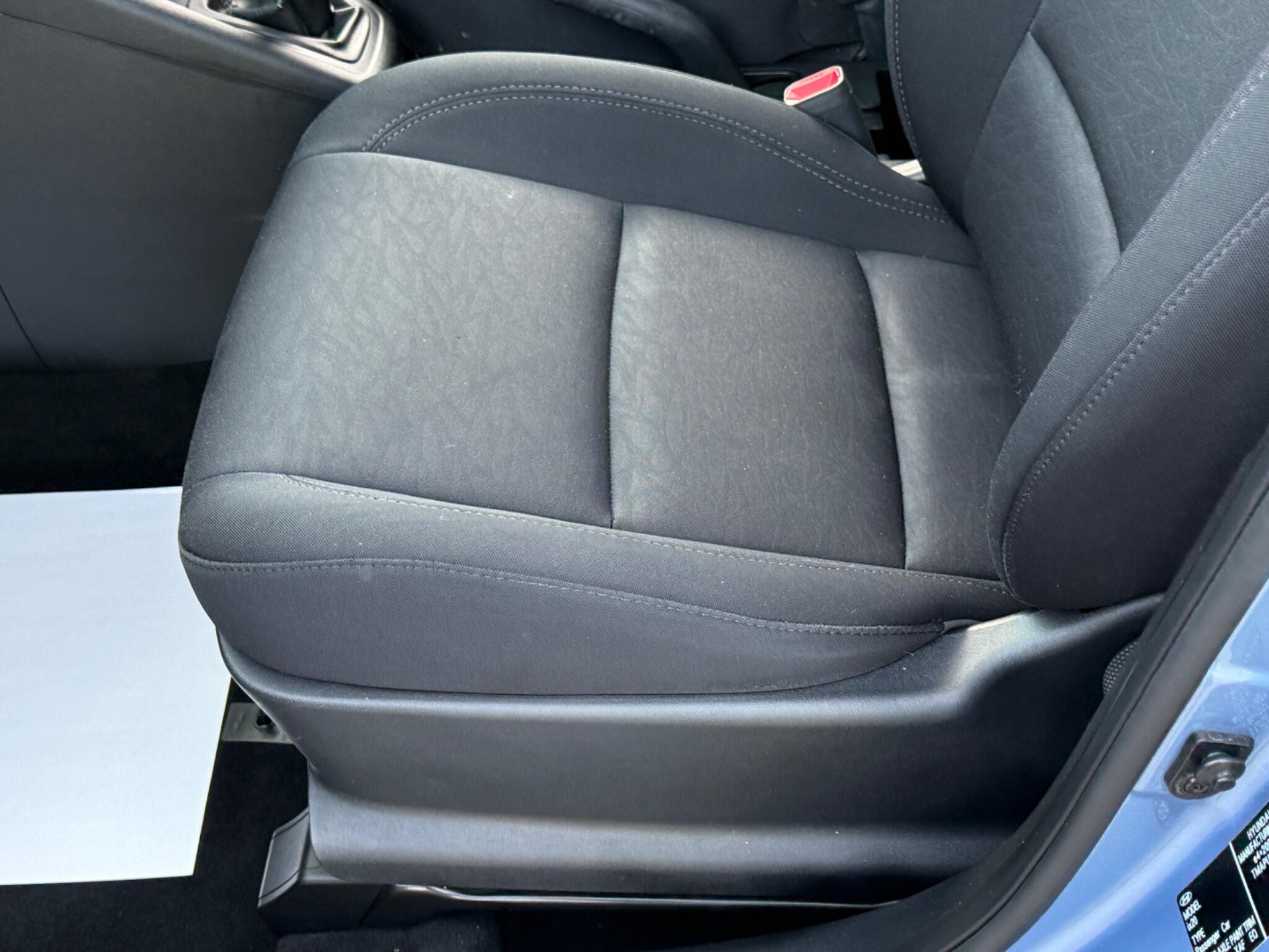 Hyundai ix20 - Image 52