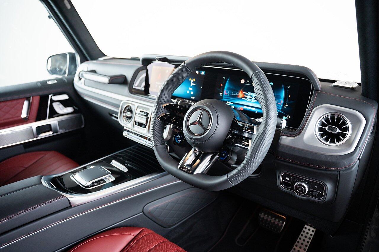 Mercedes-Benz G-Class view 16