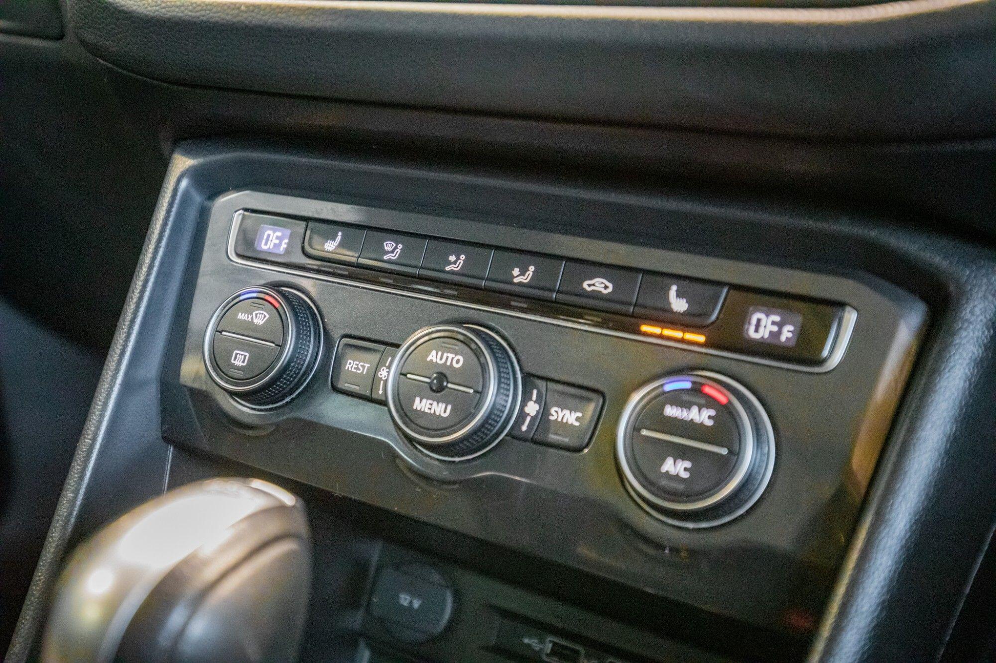 Volkswagen Tiguan view 22