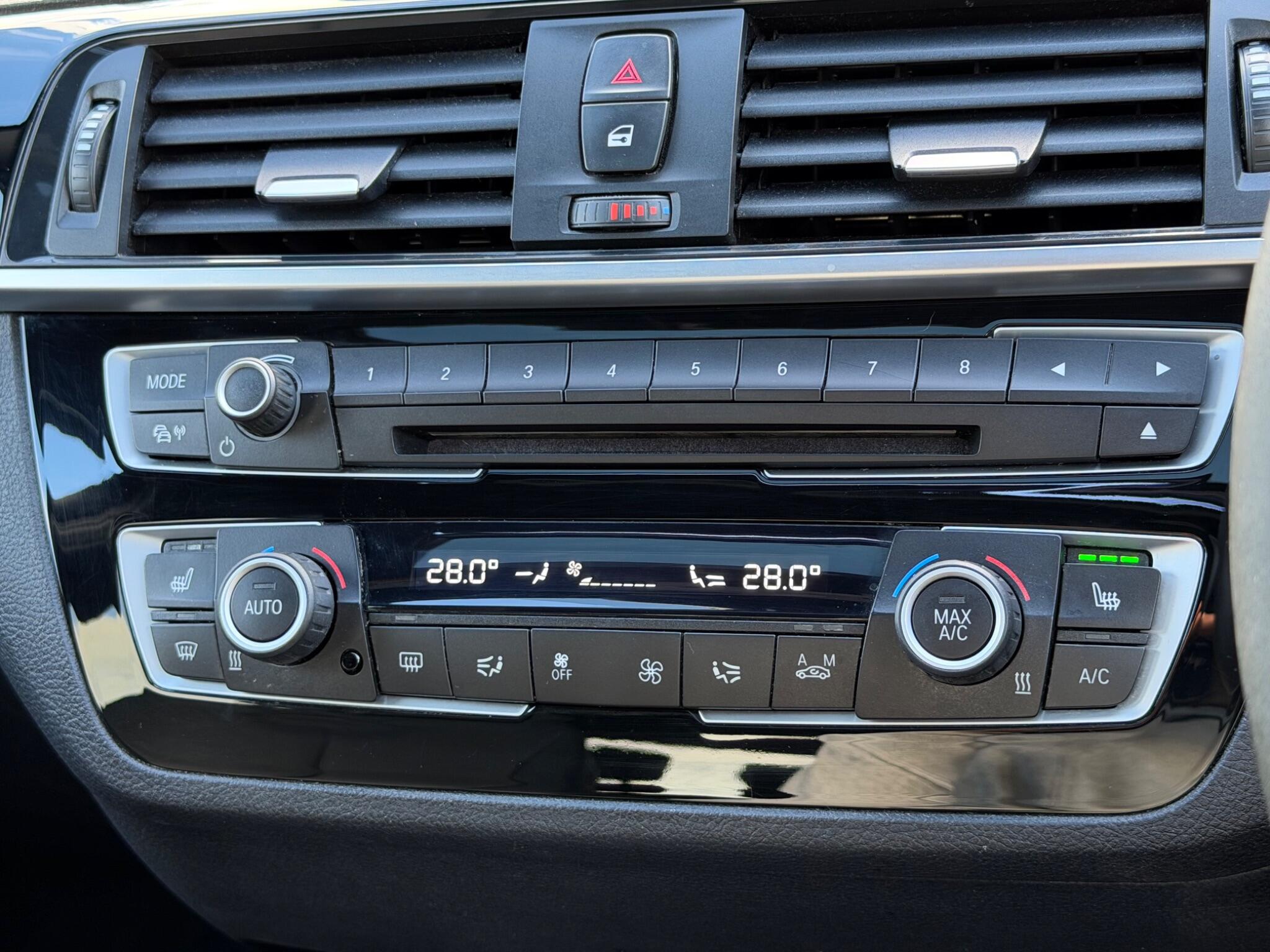BMW 1 Series view 39