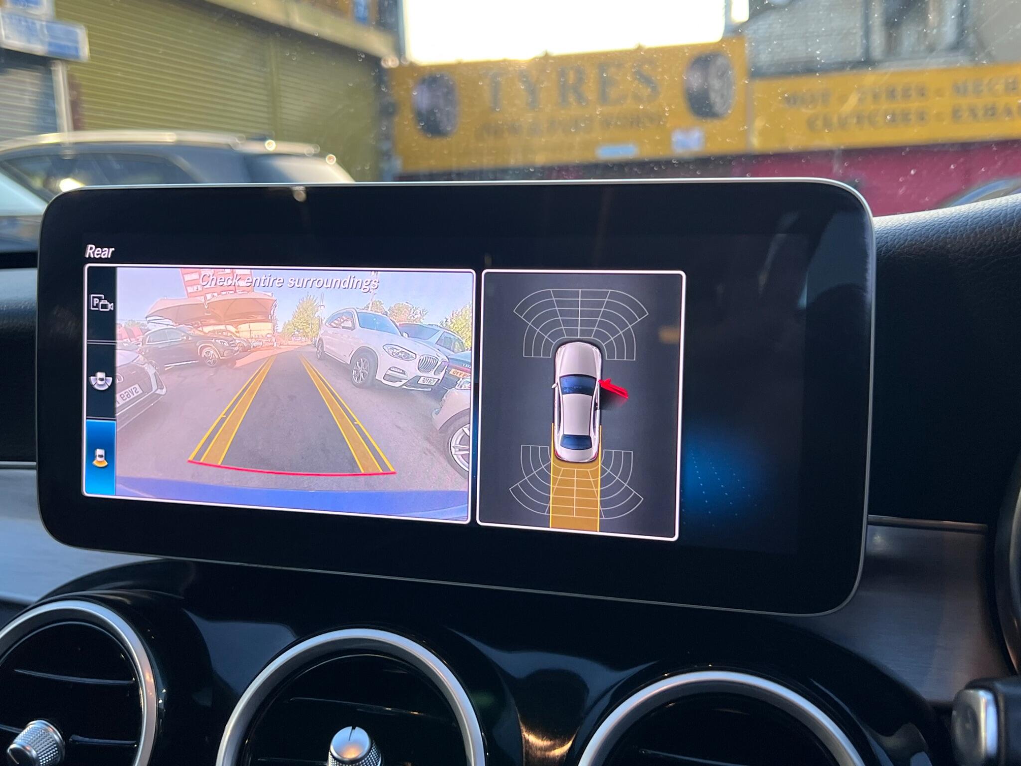 Mercedes-Benz C Class view 20
