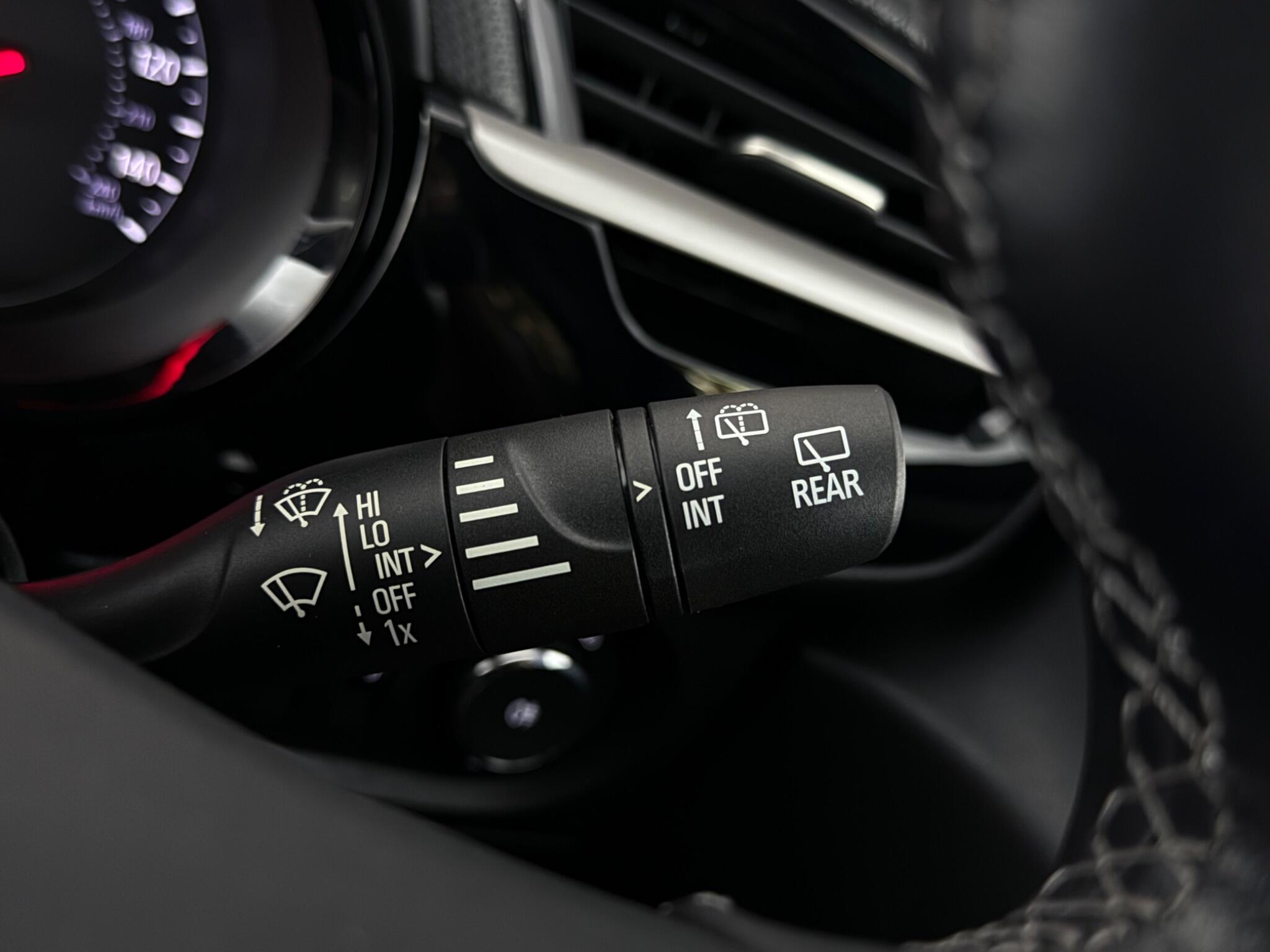 Vauxhall Corsa view 18