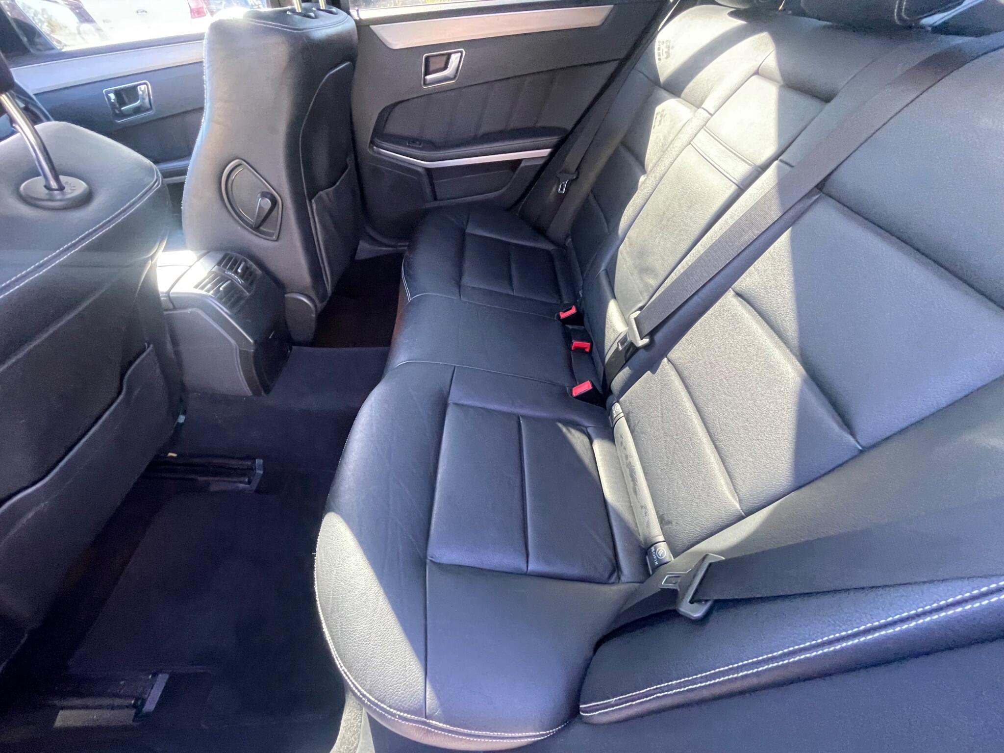 Mercedes-Benz E-Class view 16