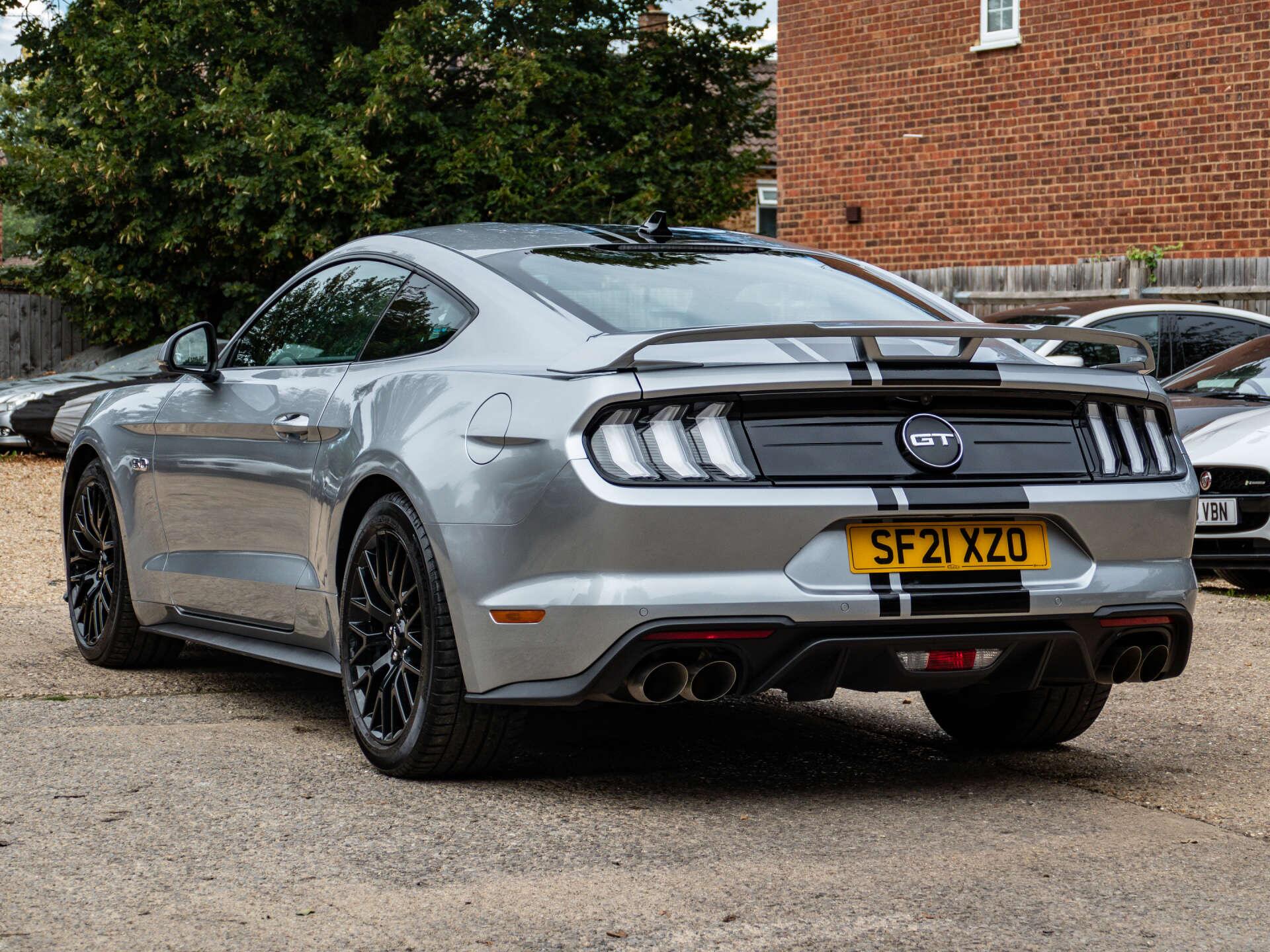 Ford Mustang view 15