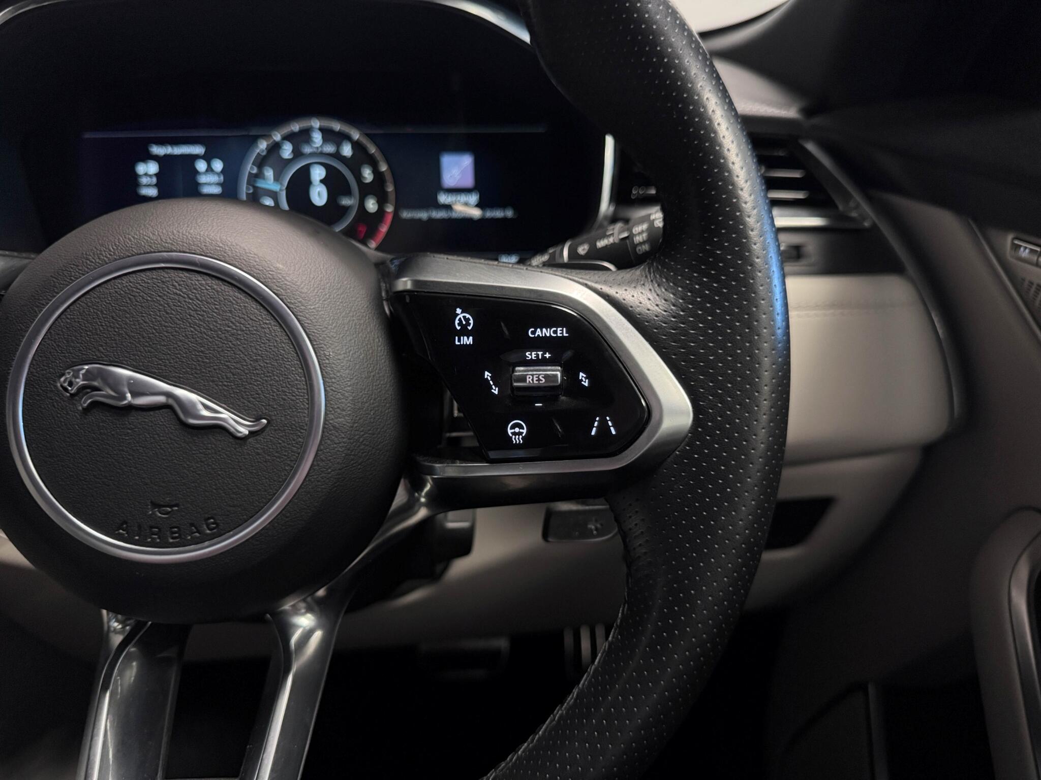 Jaguar F-Pace view 16