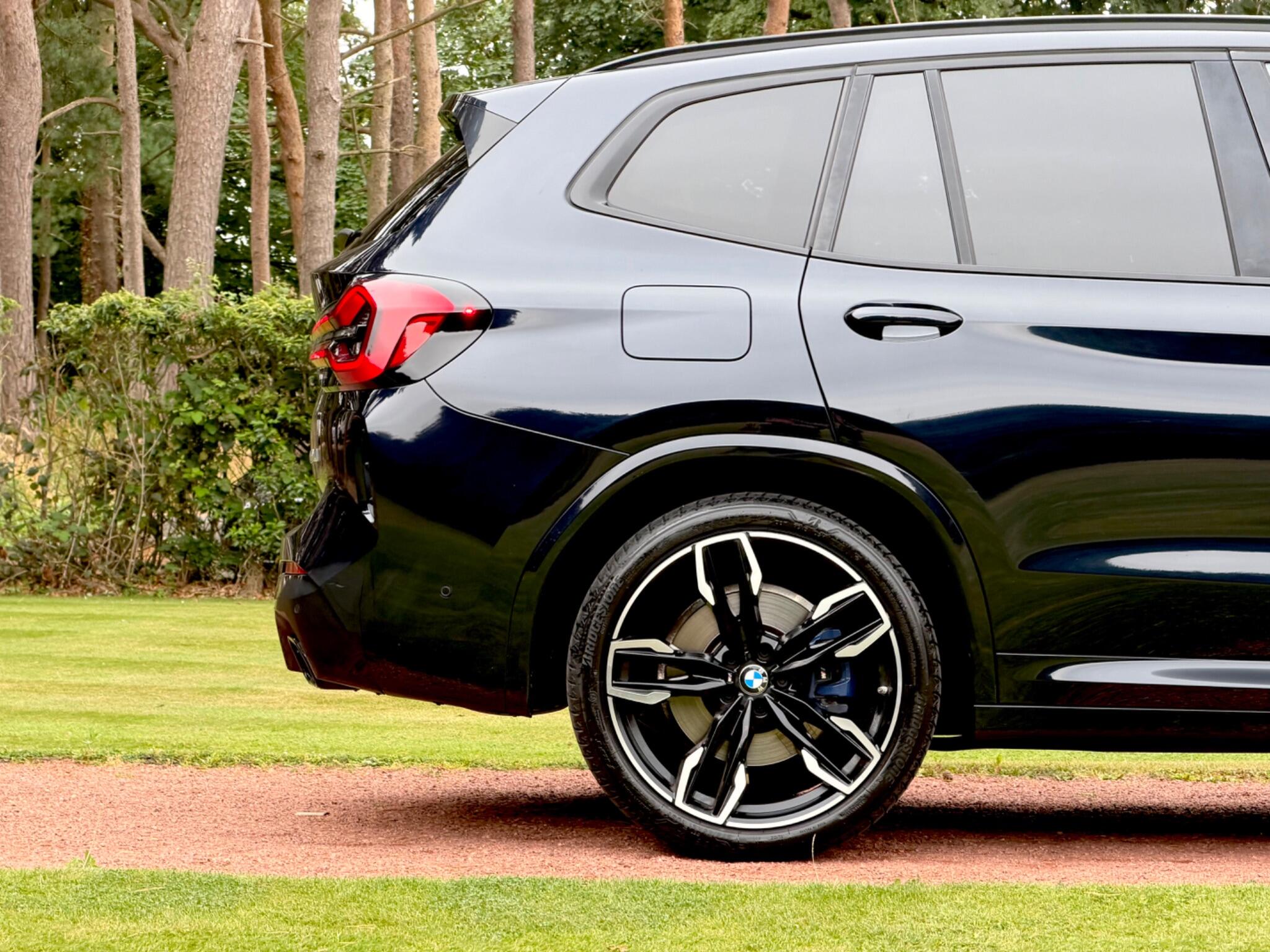 BMW X3 view 26