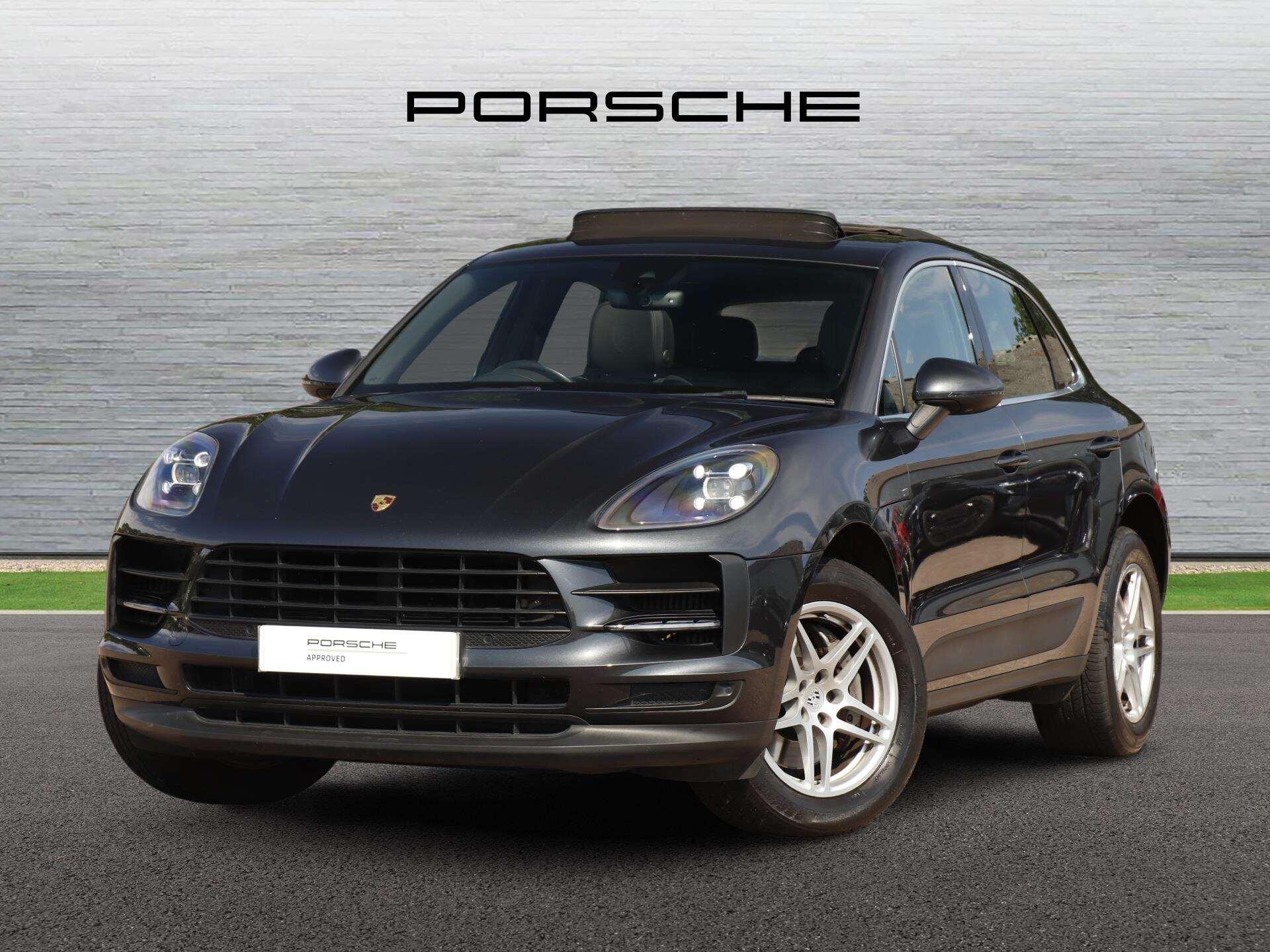 Porsche Macan view 7