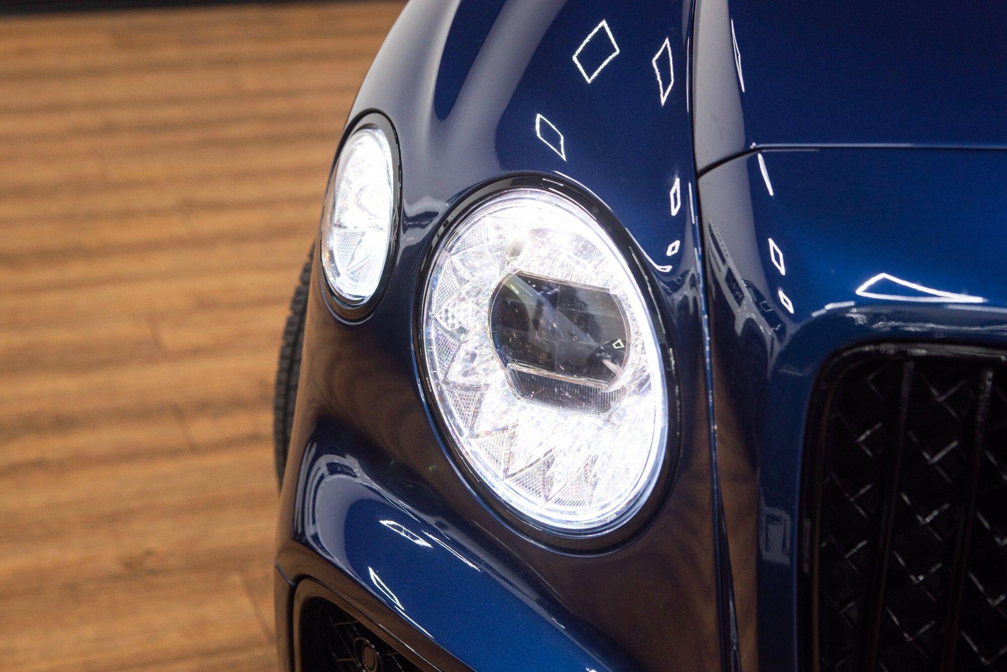 Bentley Flying Spur view 9