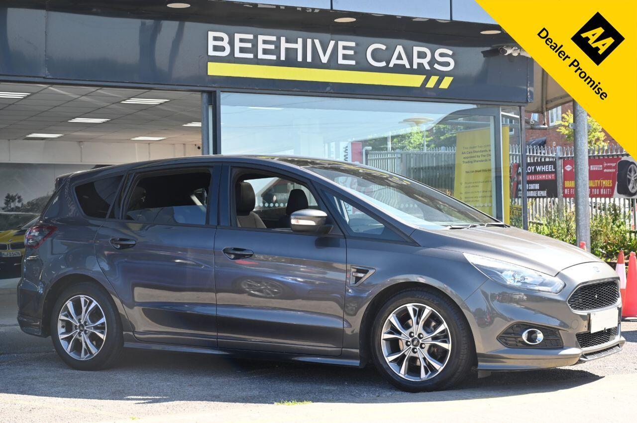 Ford S-Max main image