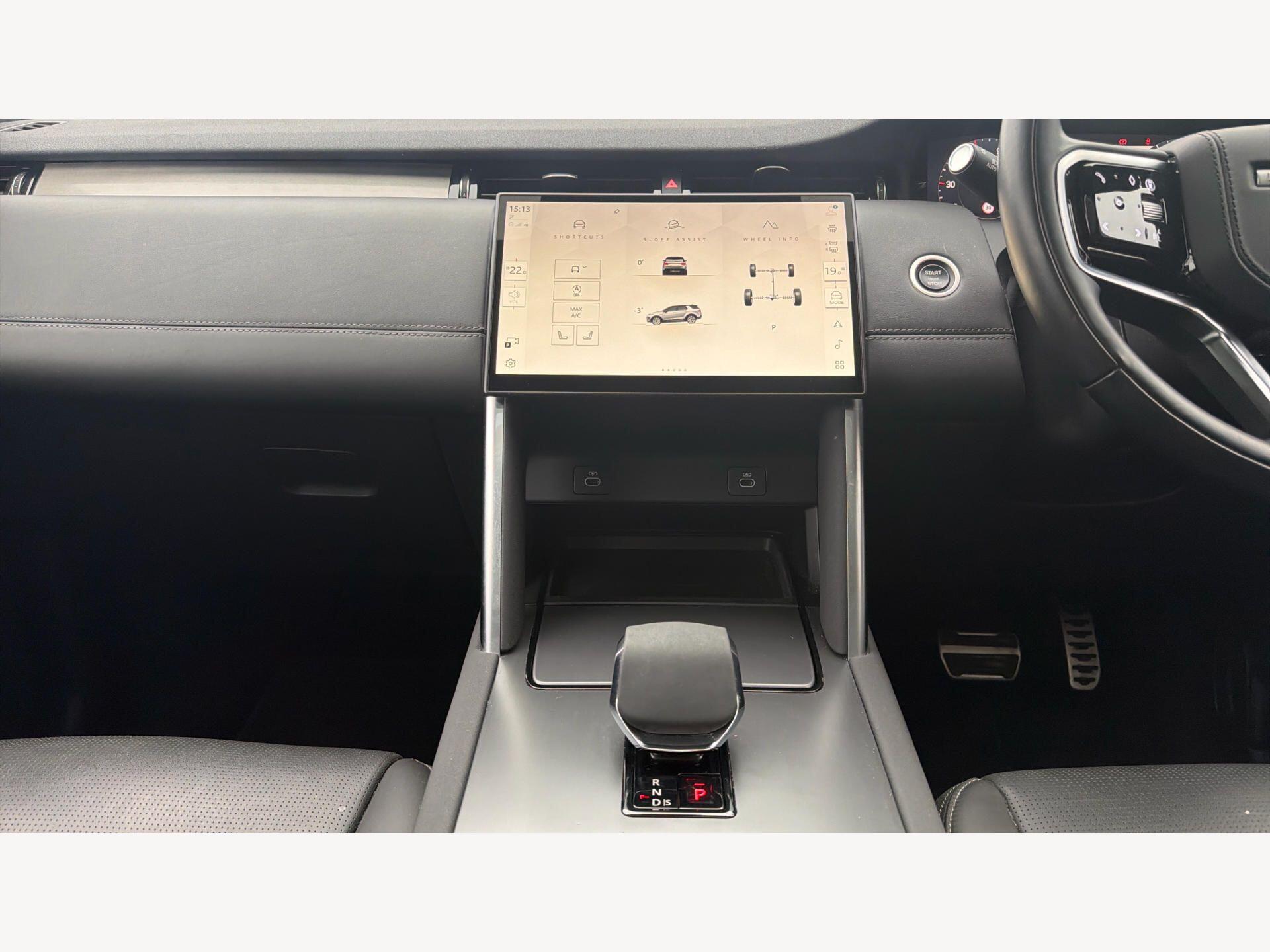 Land Rover Discovery Sport view 17