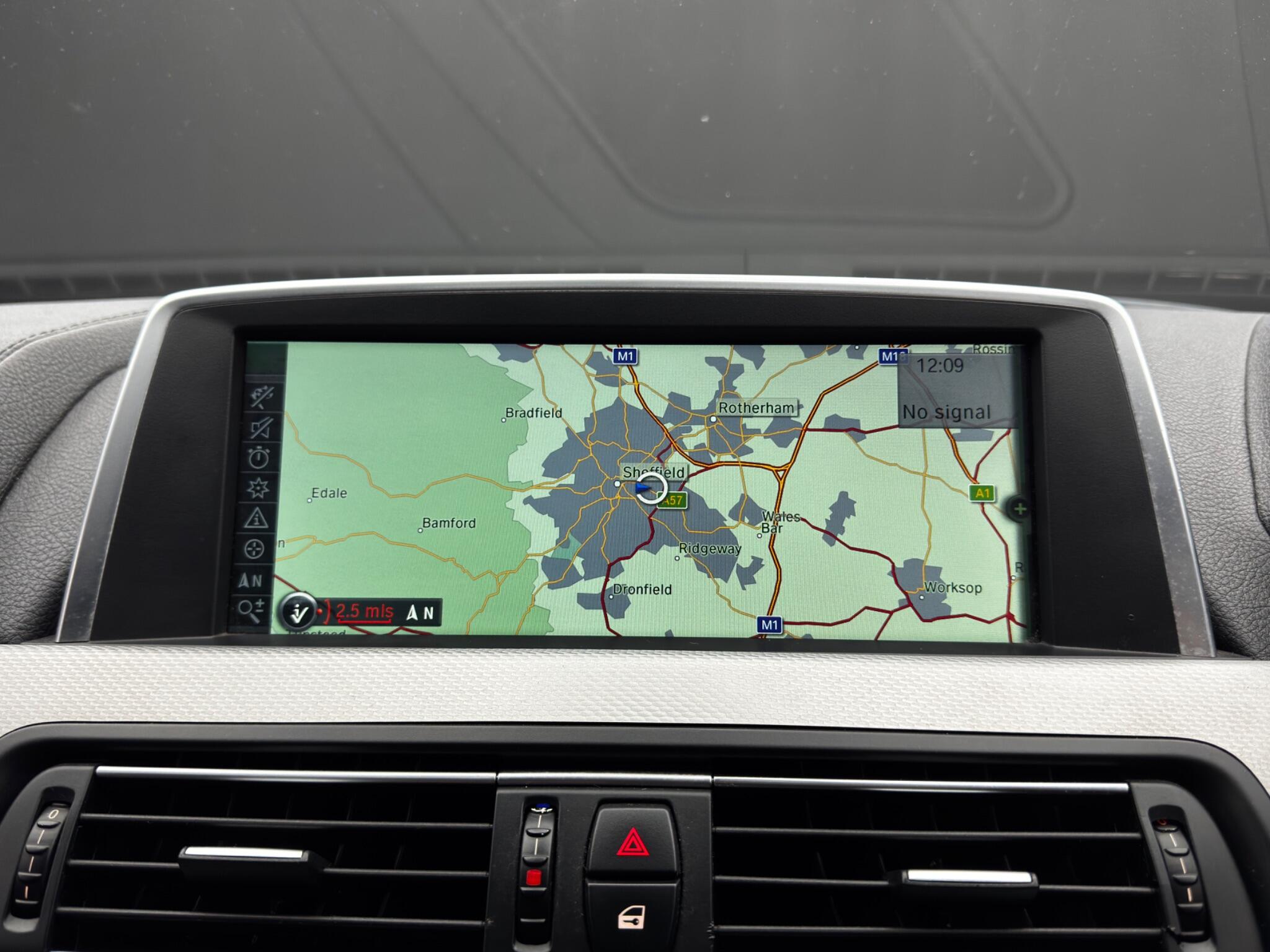 BMW 6 Series view 30