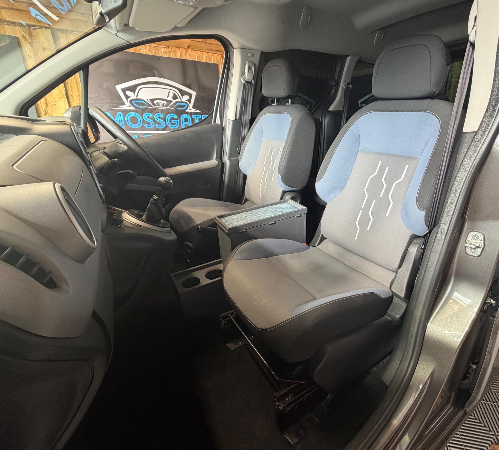 Peugeot Partner Tepee view 26