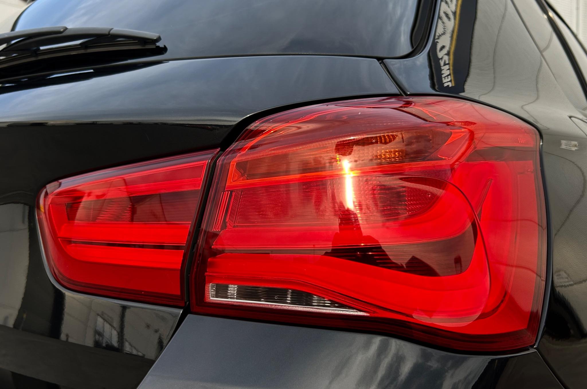 BMW 1 Series view 15