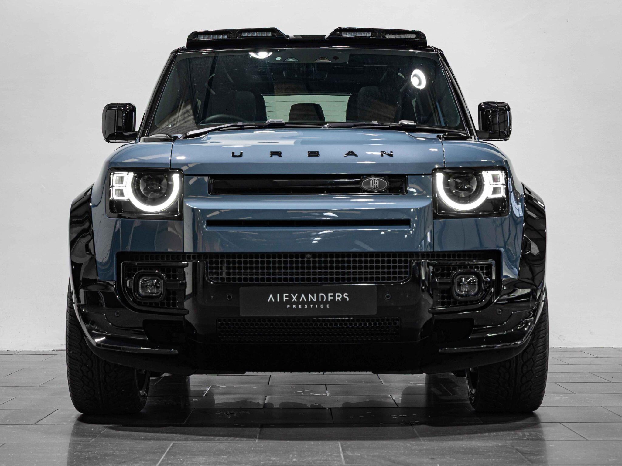 Land Rover Defender view 10