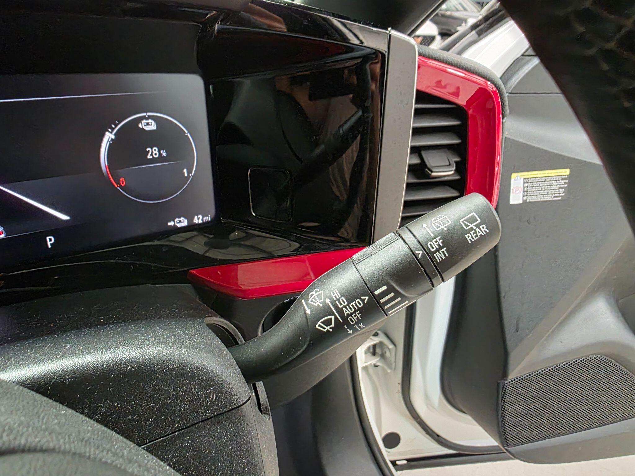 Vauxhall Mokka Electric view 19