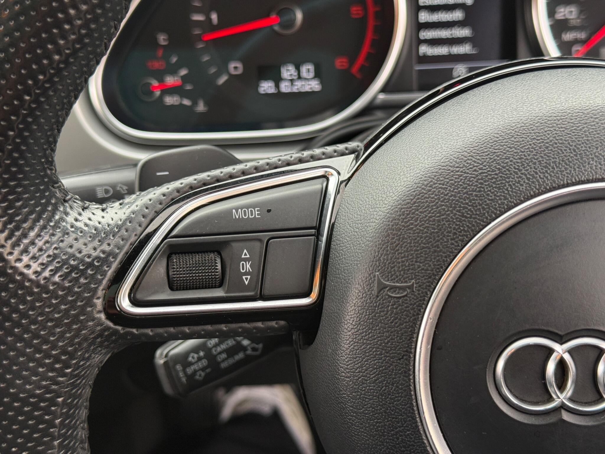Audi Q7 - Image 78