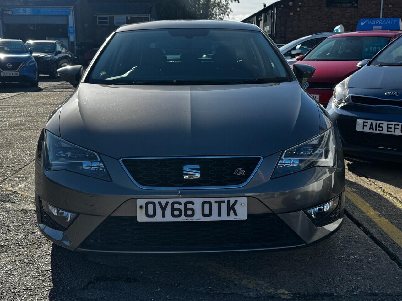 Seat Leon view 16