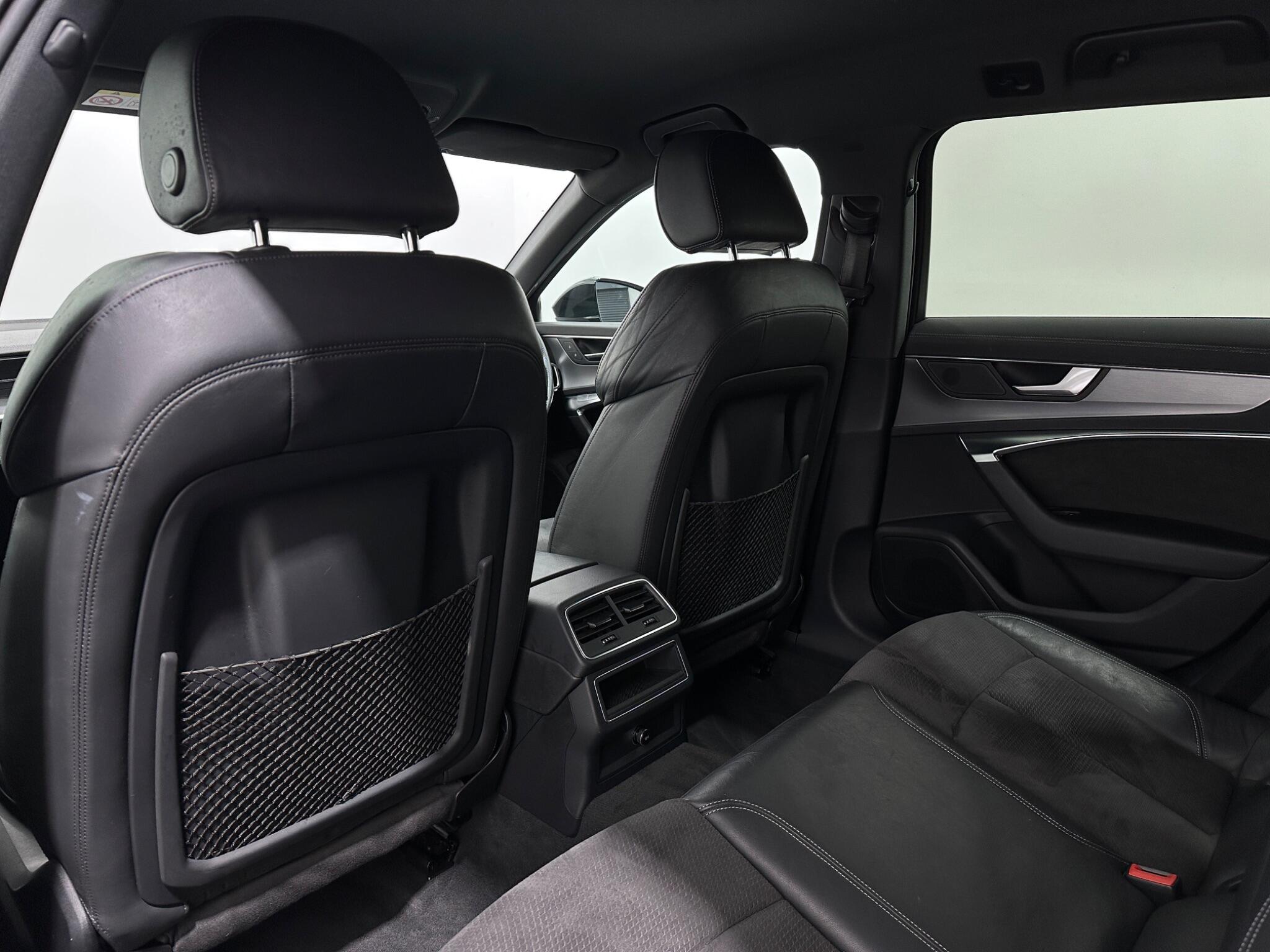 Audi A6 view 38