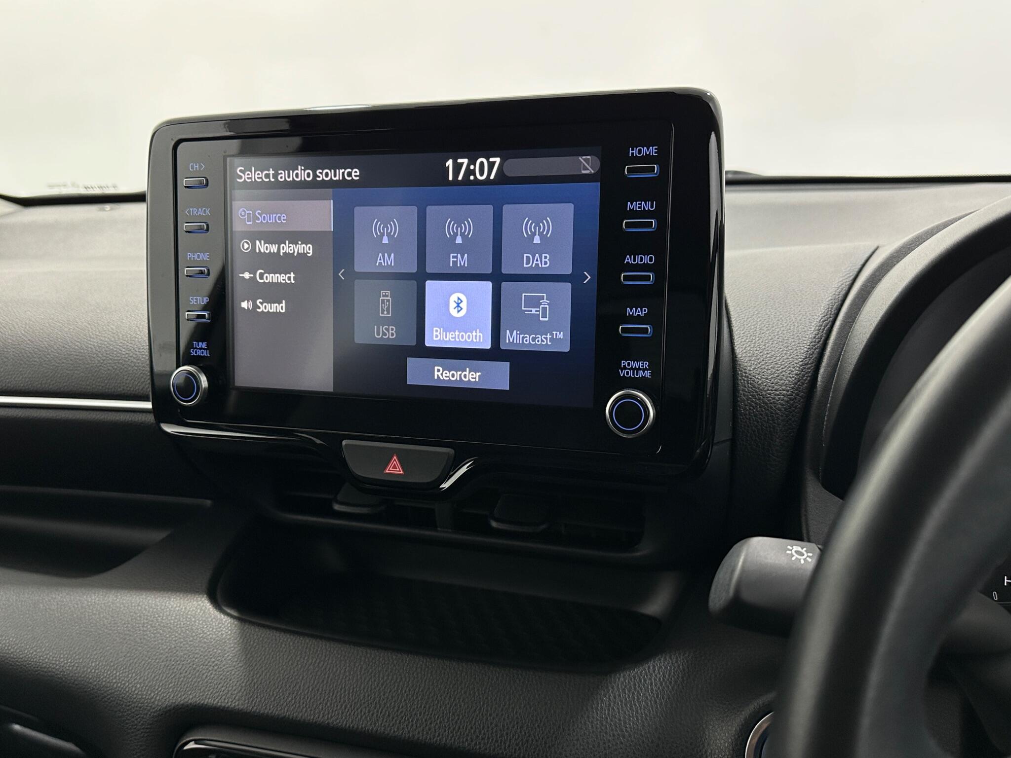 Mazda Mazda2 view 23