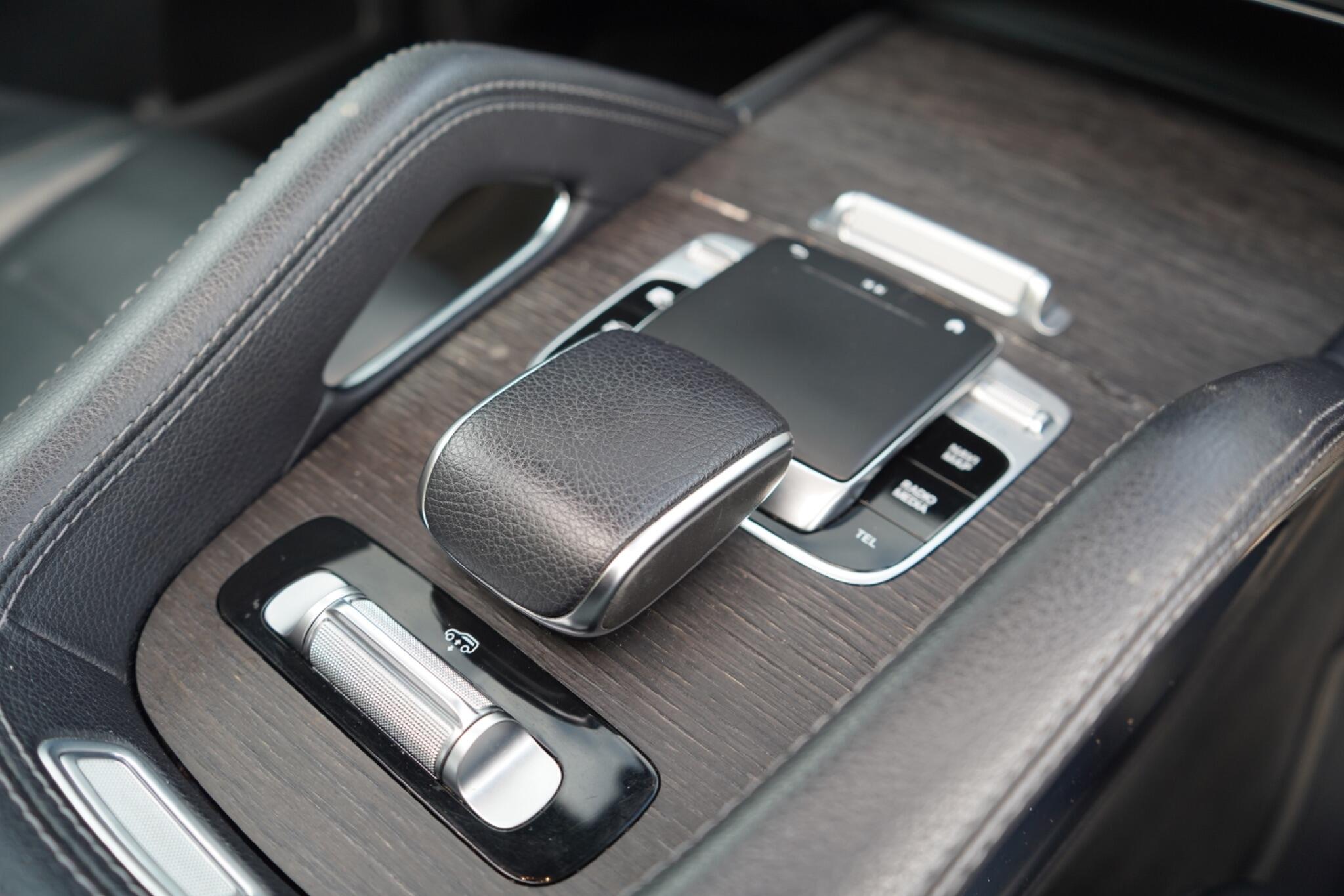 Mercedes-Benz Gle view 27