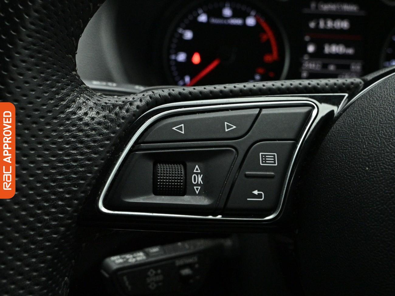 Audi Q2 view 22
