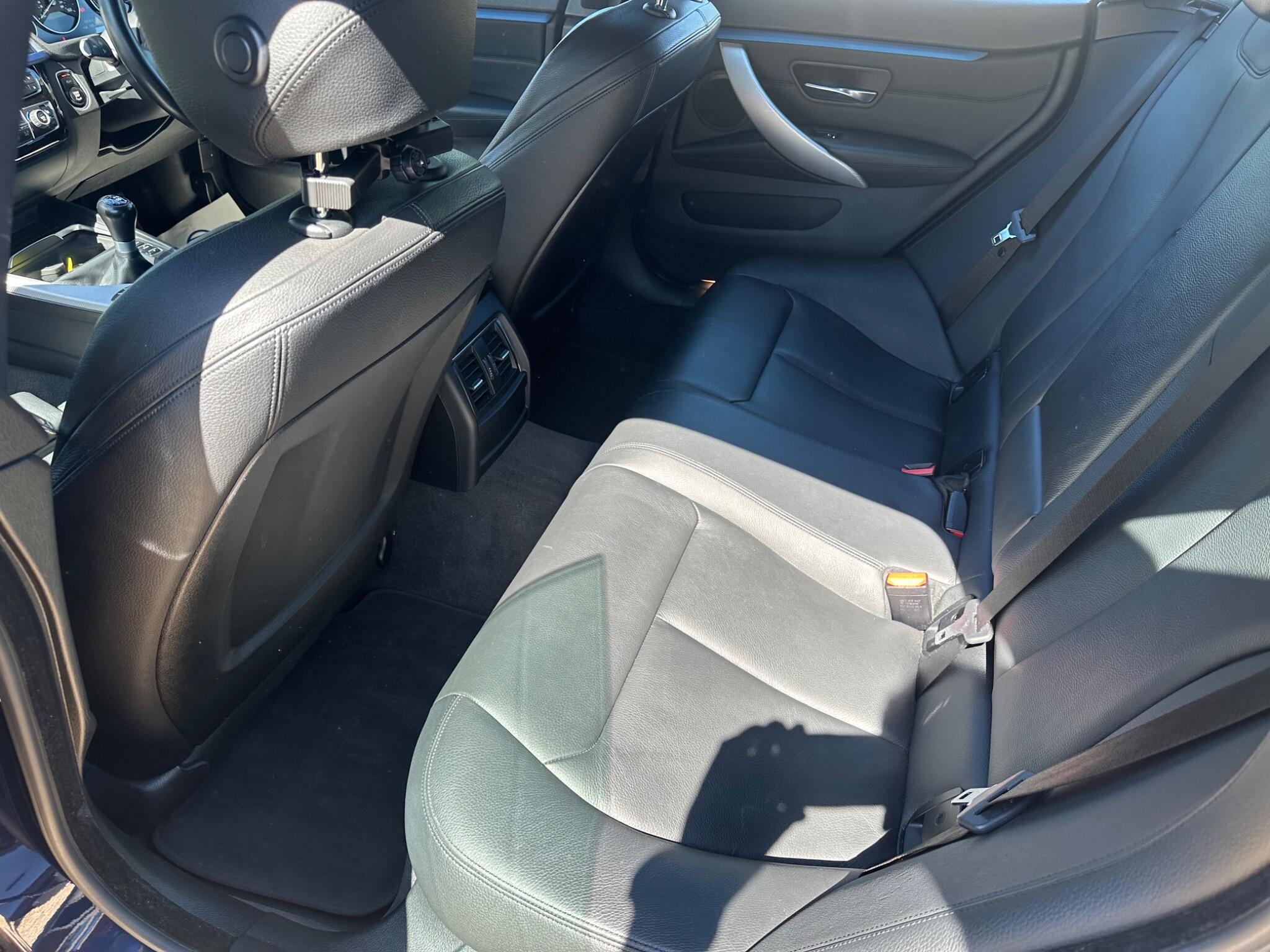 BMW 4 Series view 11