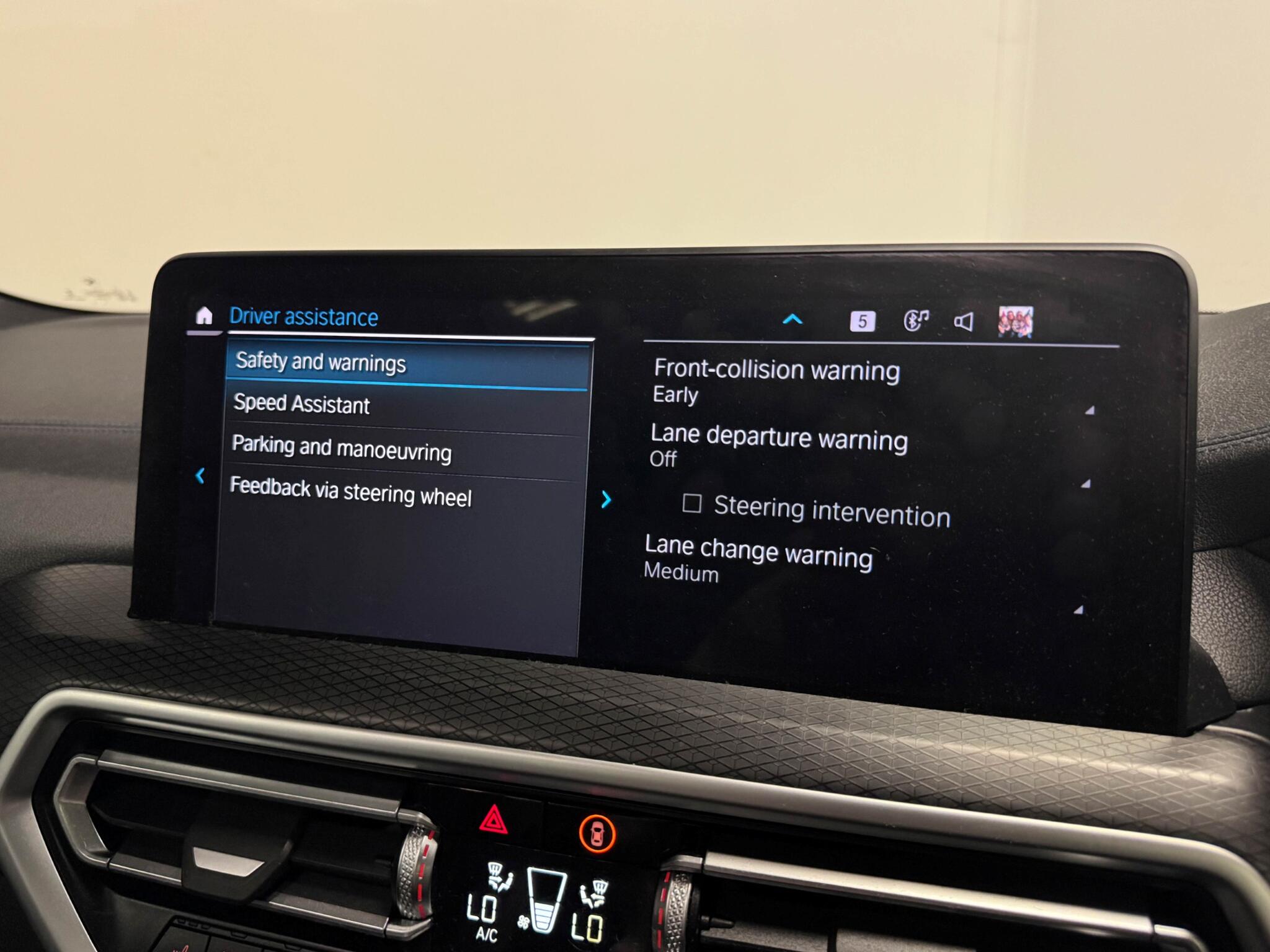 BMW X3 view 61