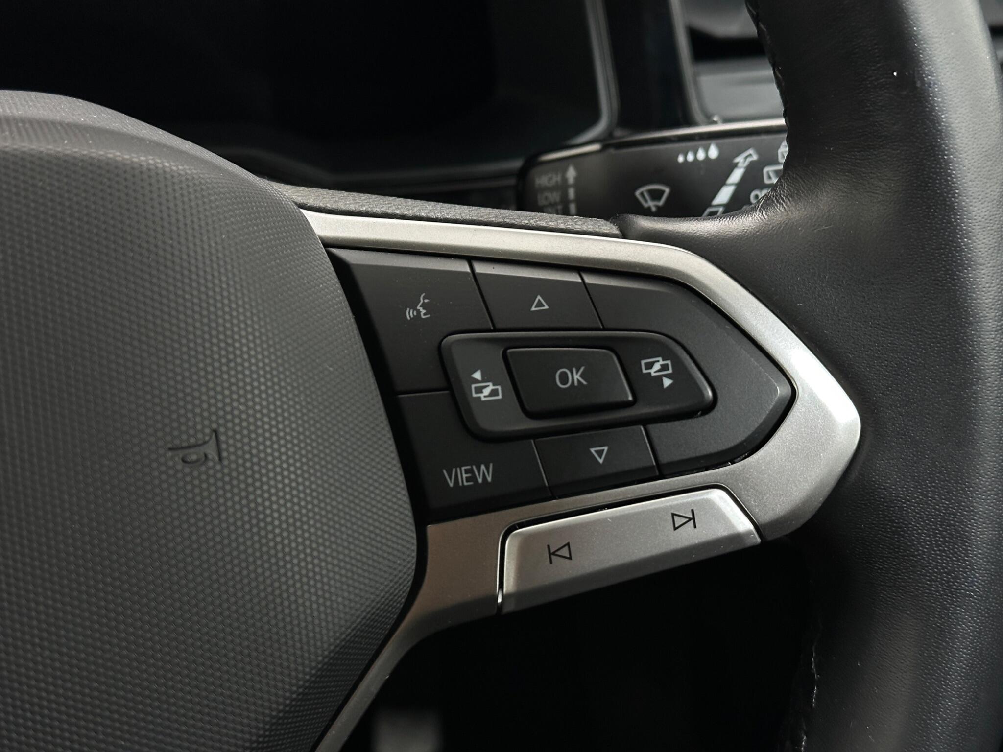 Volkswagen Polo view 16