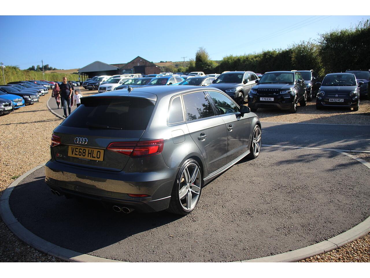 Audi S3 view 11