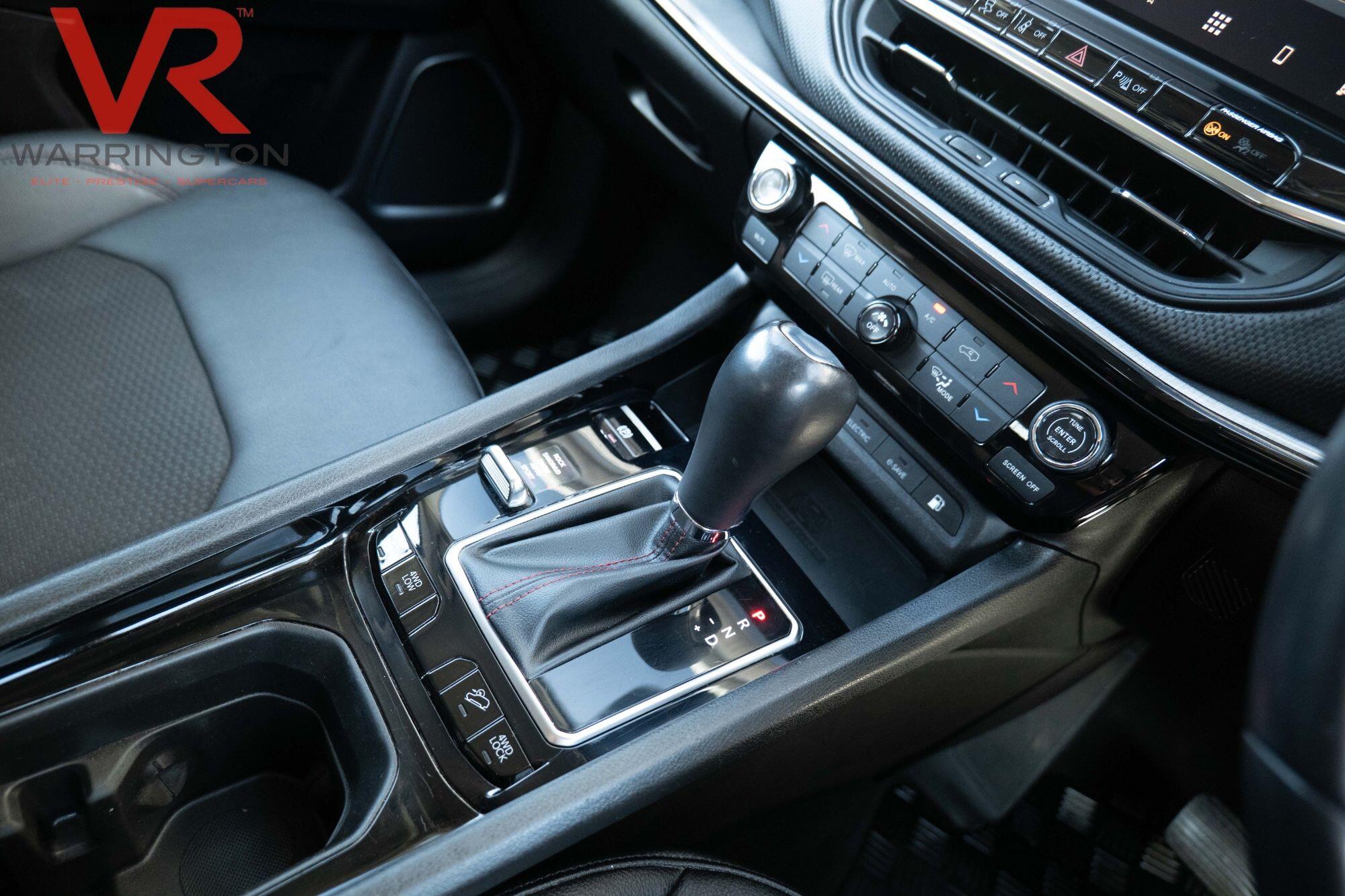 Jeep Compass view 24