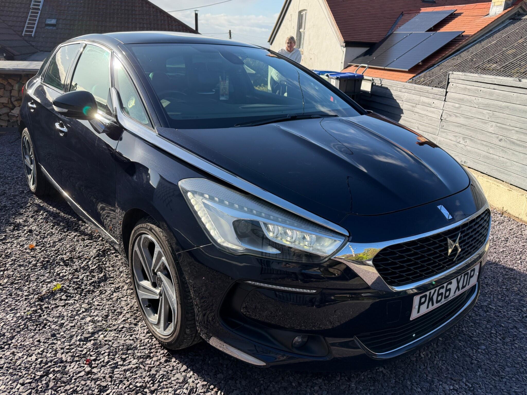 DS AUTOMOBILES DS 5