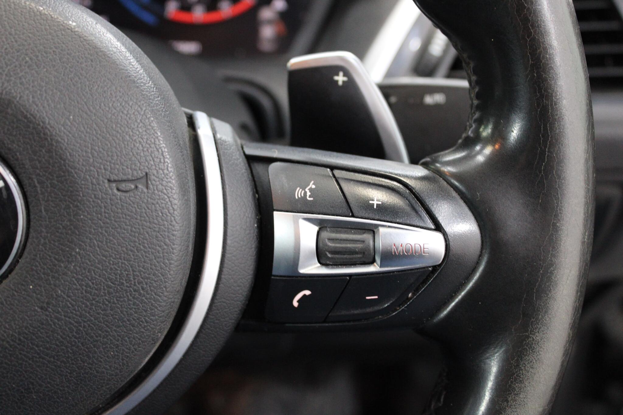 BMW 2 Series view 22