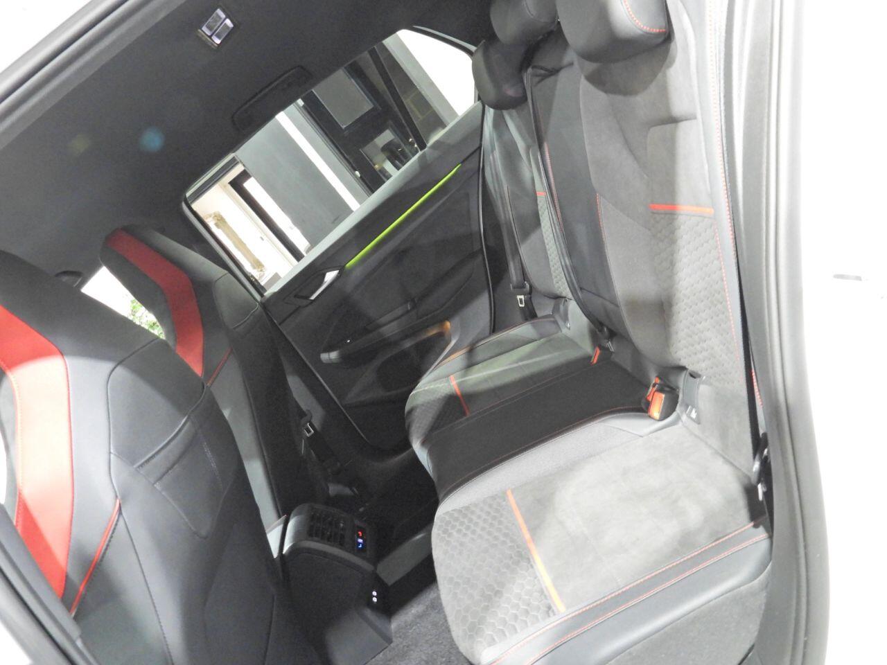 Volkswagen Golf view 38