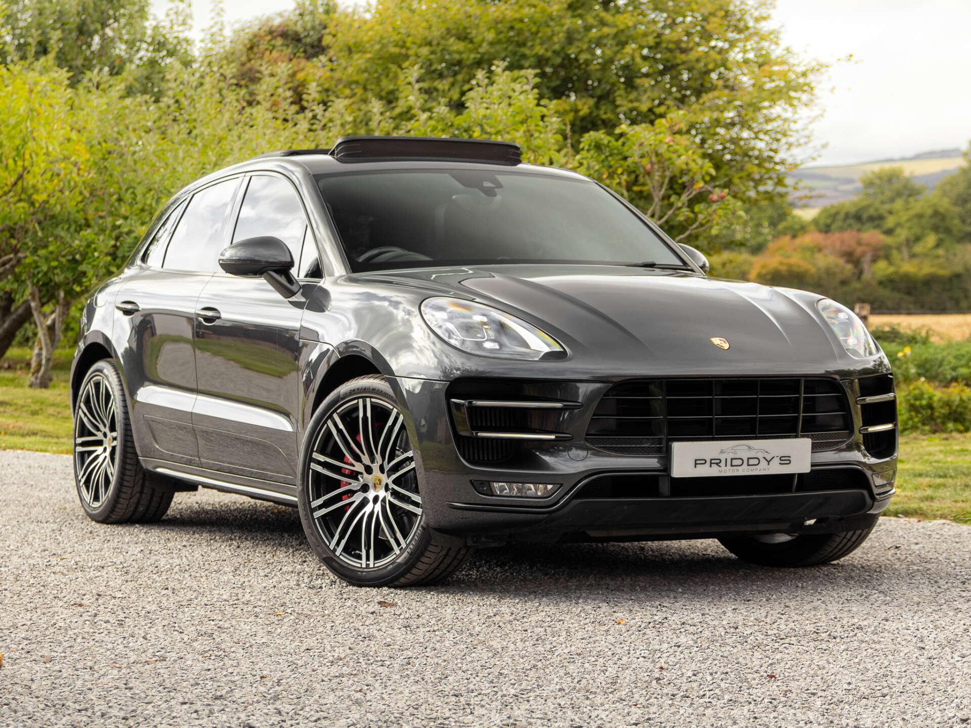 Porsche Macan view 33