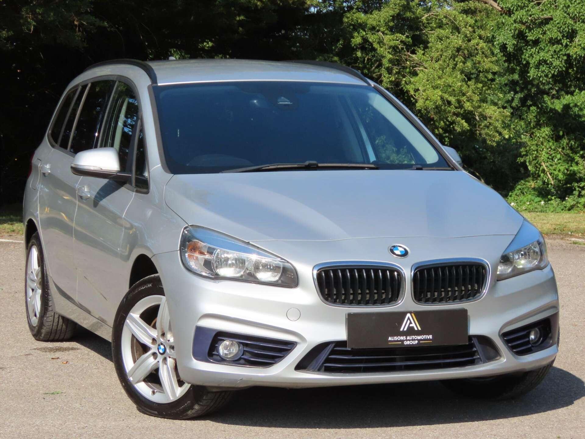 BMW 2 Series view 3