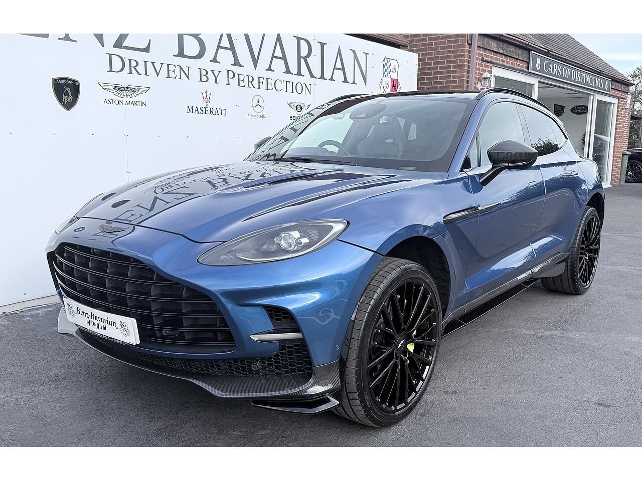 Aston Martin DBX view 10