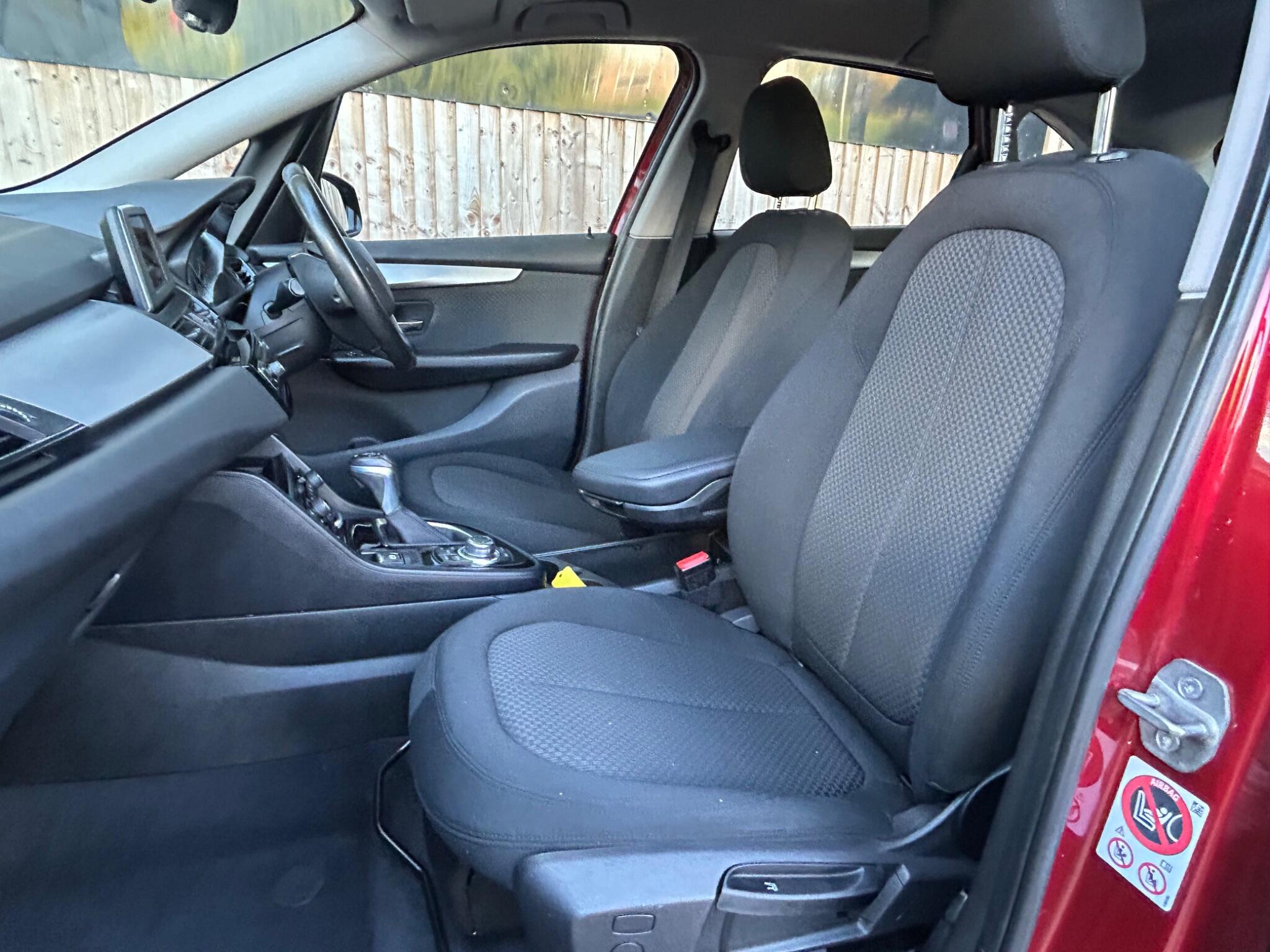 BMW 2 Series view 4