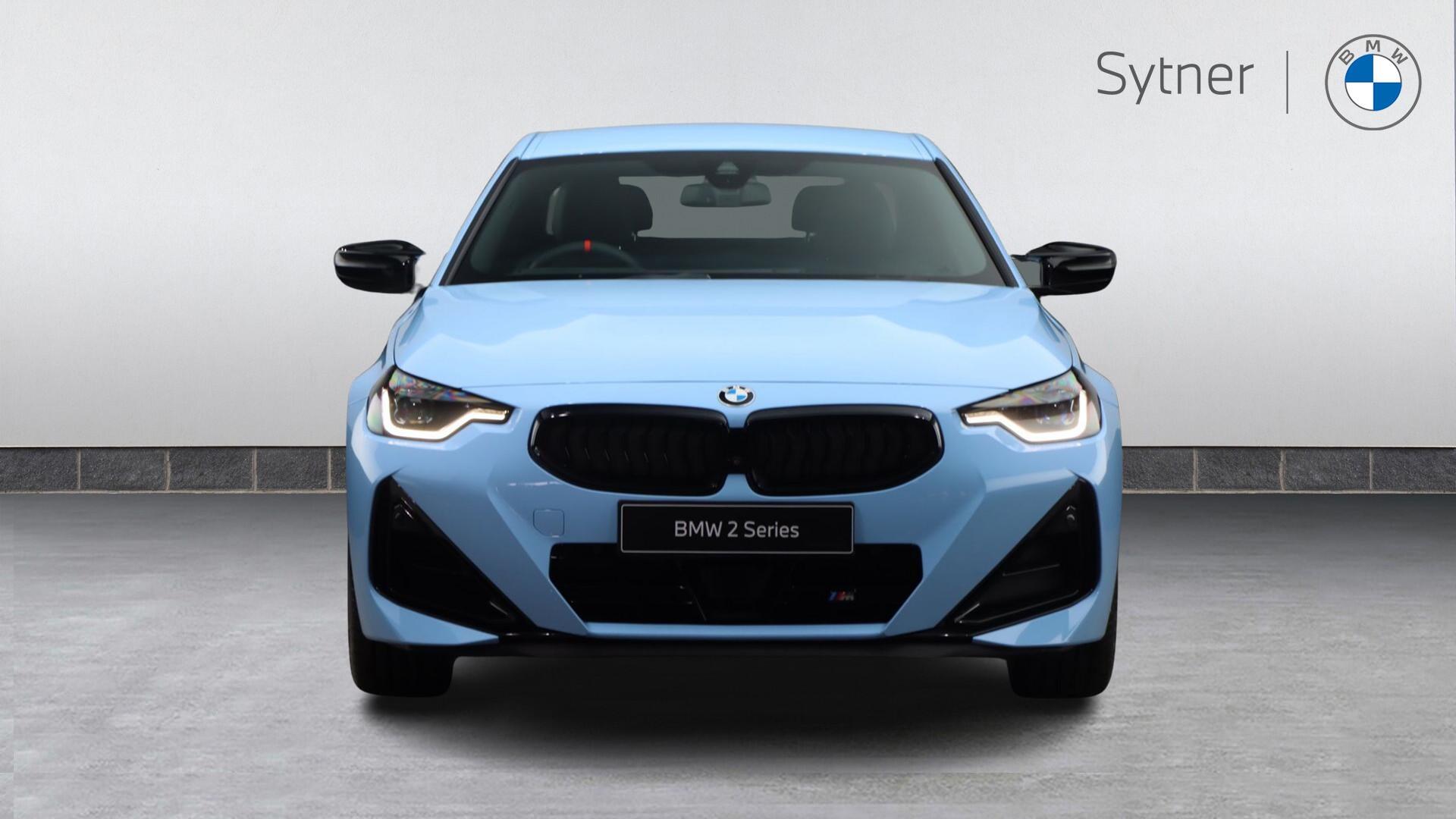 BMW 2 Series view 2